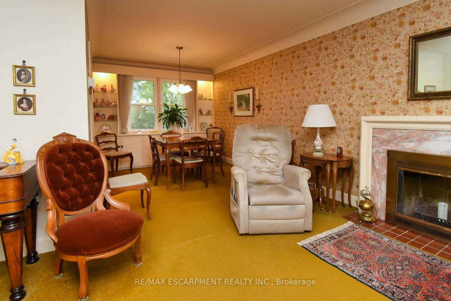 32 Grant Boulevard
