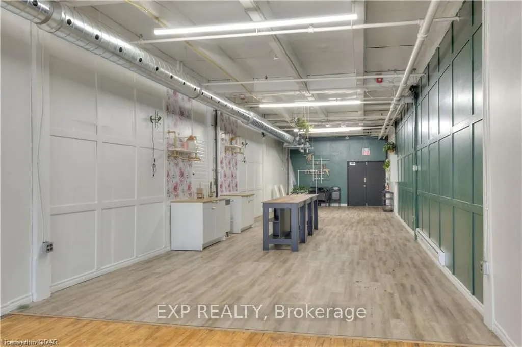 20 Park Hill Road E, #205