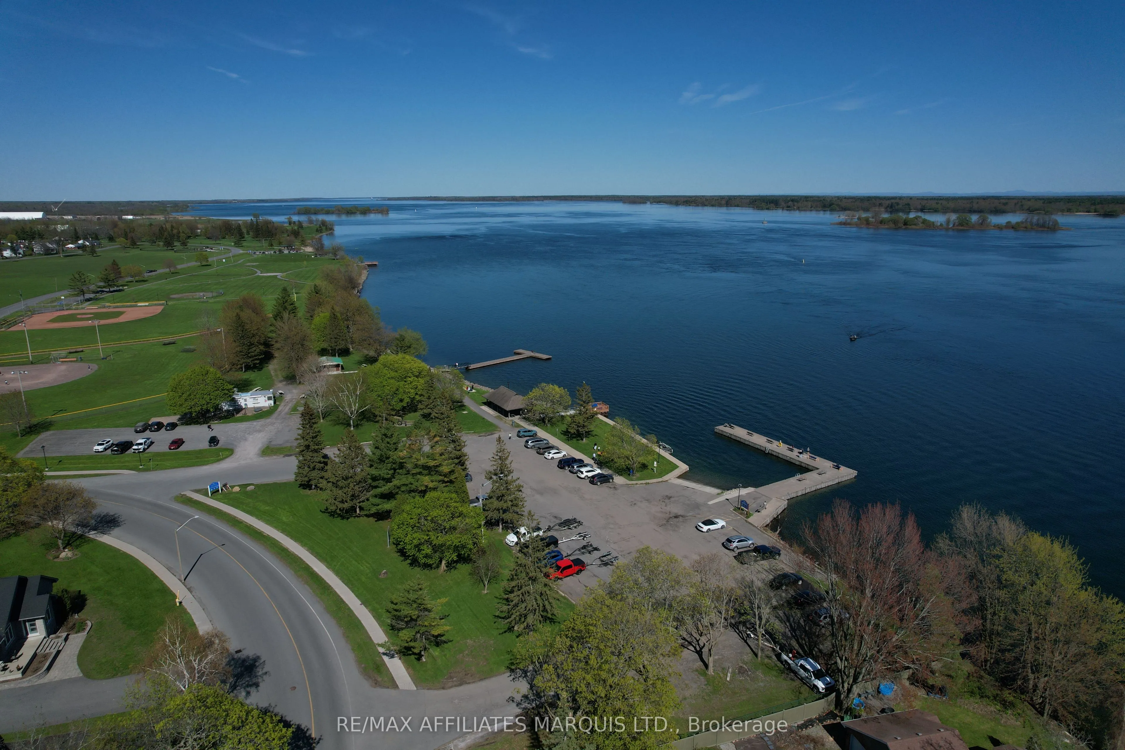 2 Fairholme Drive
