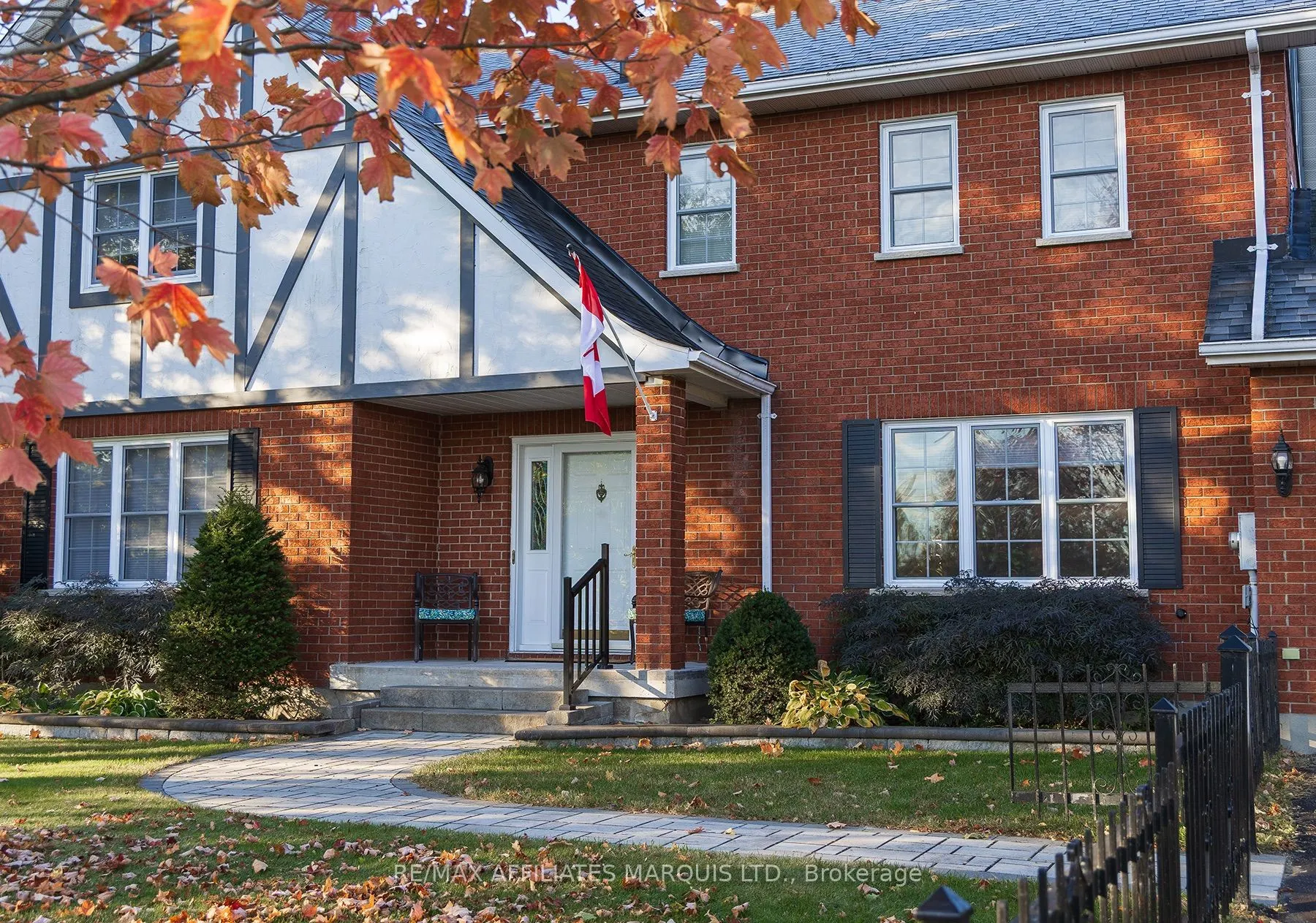 2 Fairholme Drive