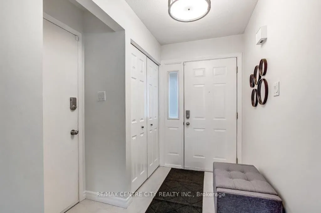2 Aldersbrook Crescent