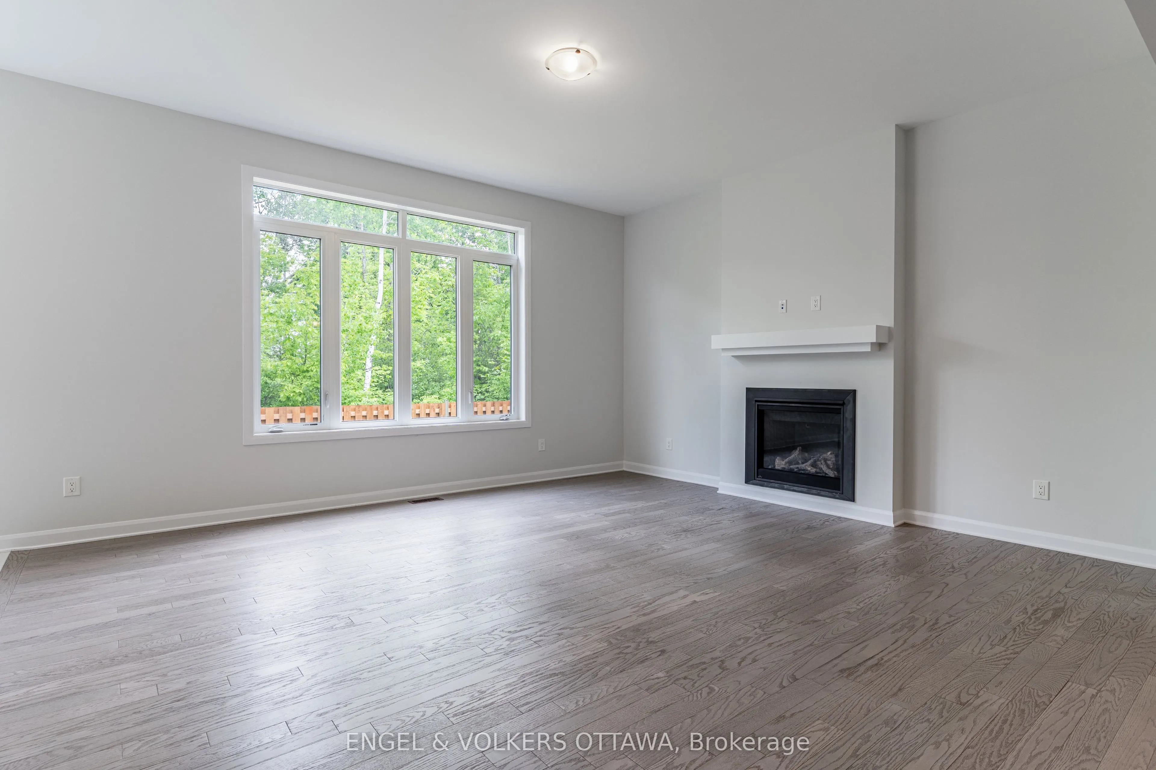 333 Elsie Macgill Walk