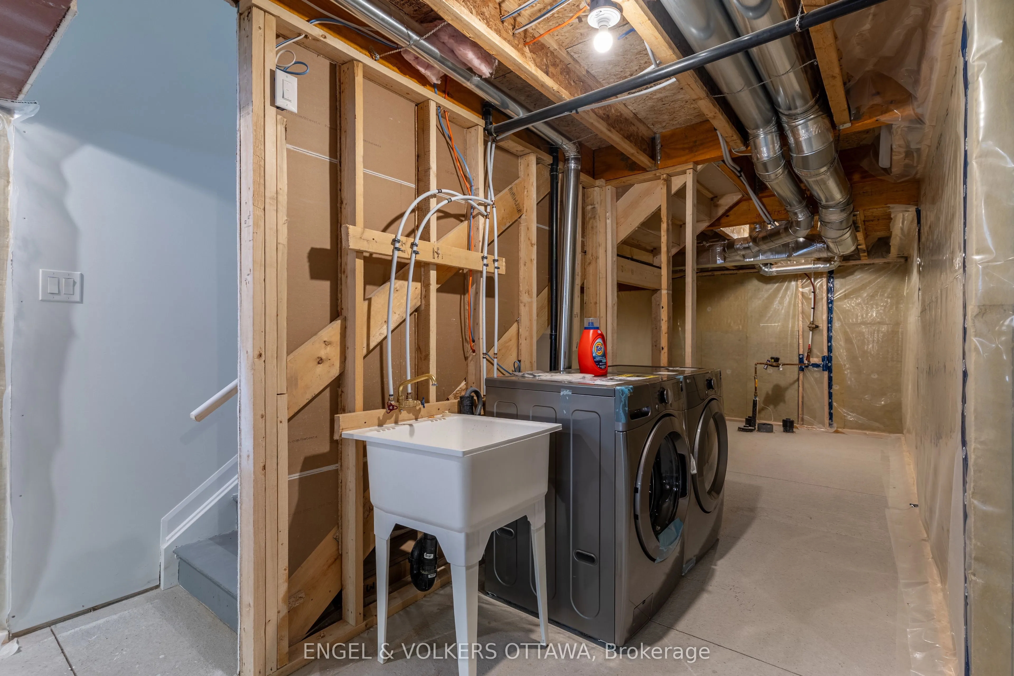 333 Elsie Macgill Walk