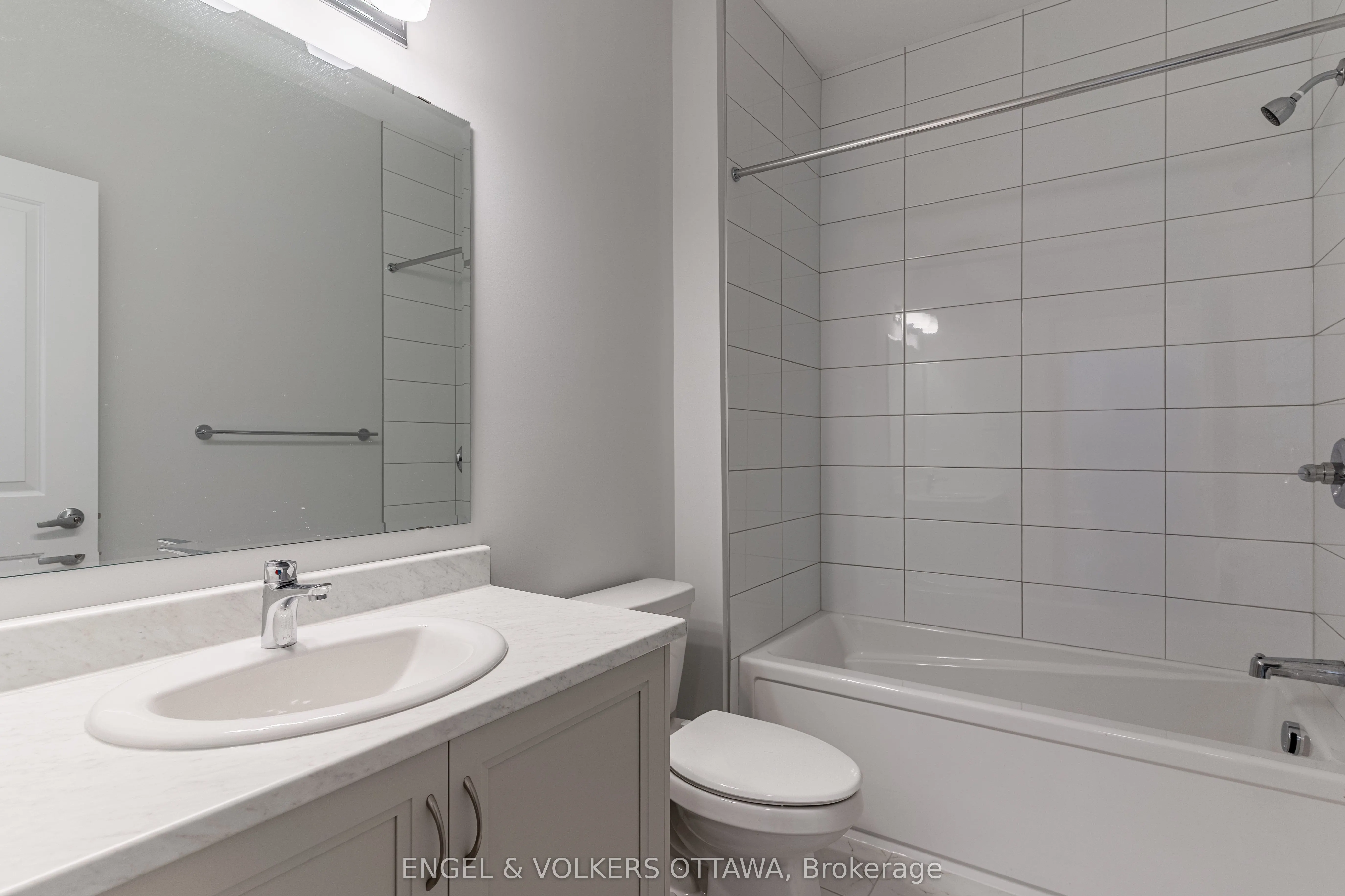 333 Elsie Macgill Walk