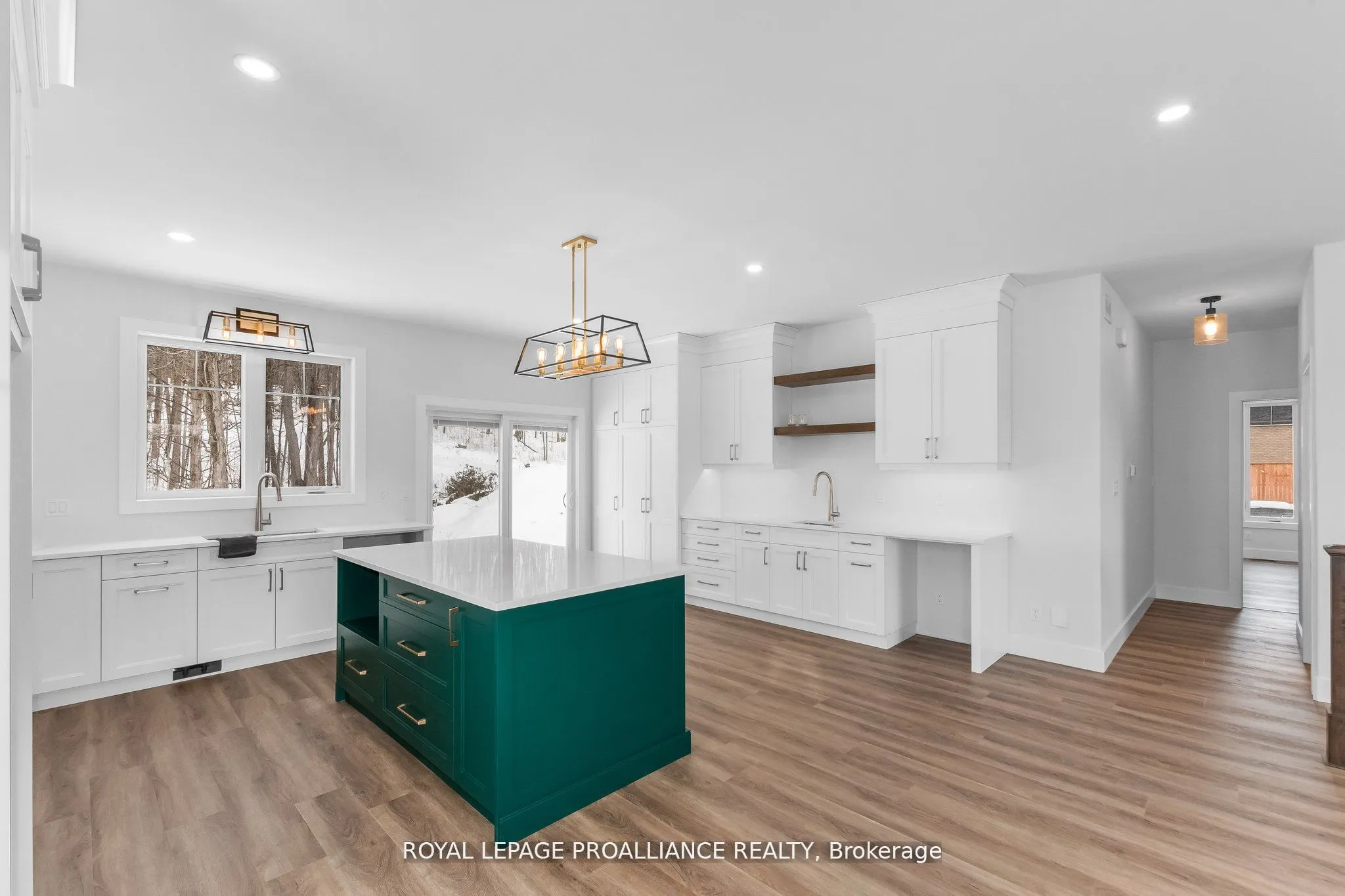 38 Riverside Trail