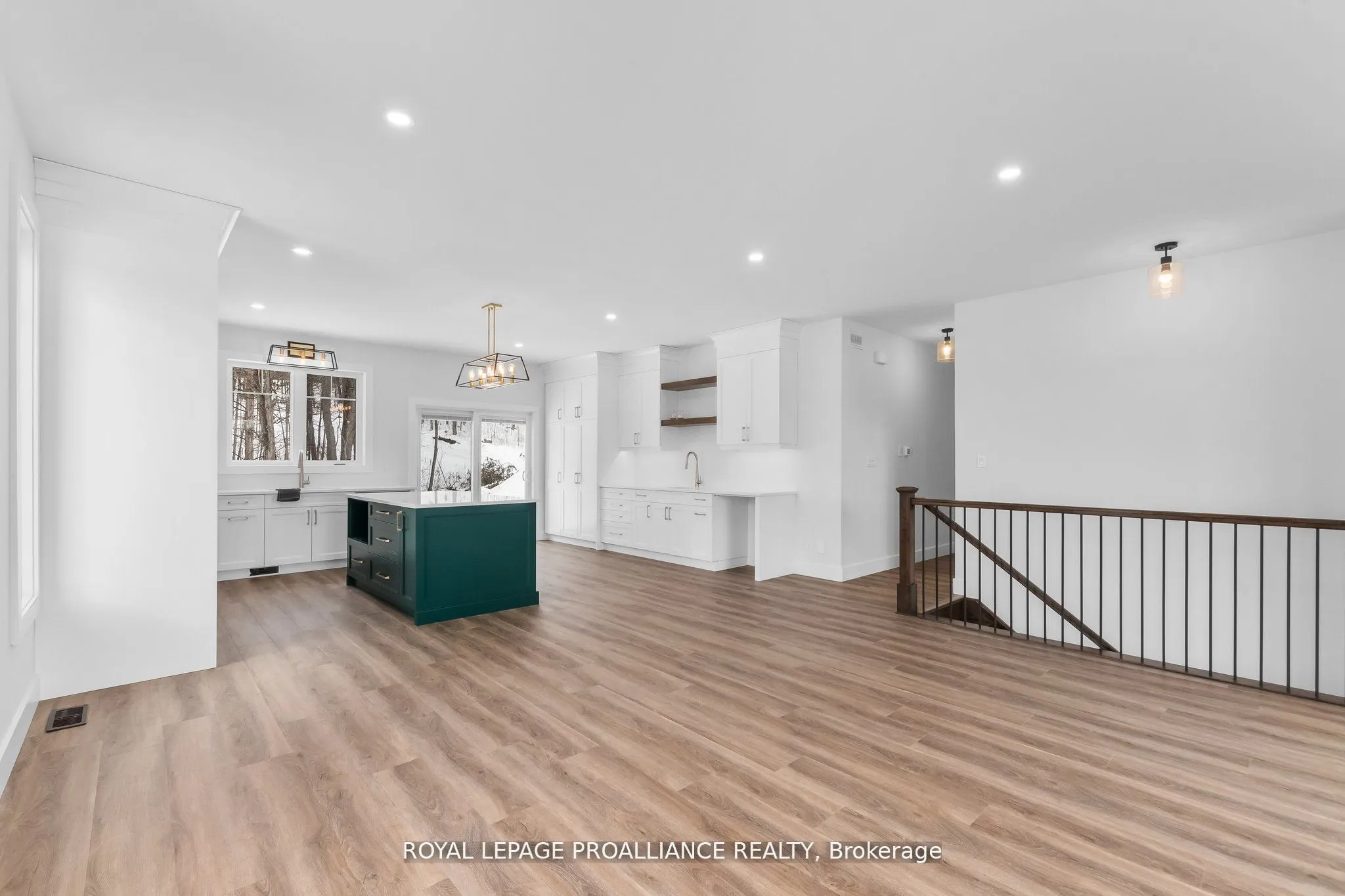 38 Riverside Trail