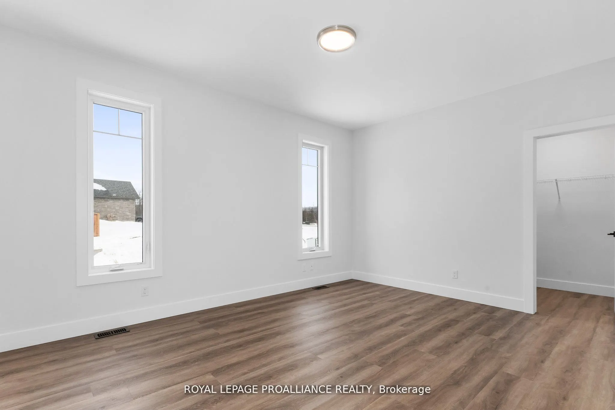 38 Riverside Trail