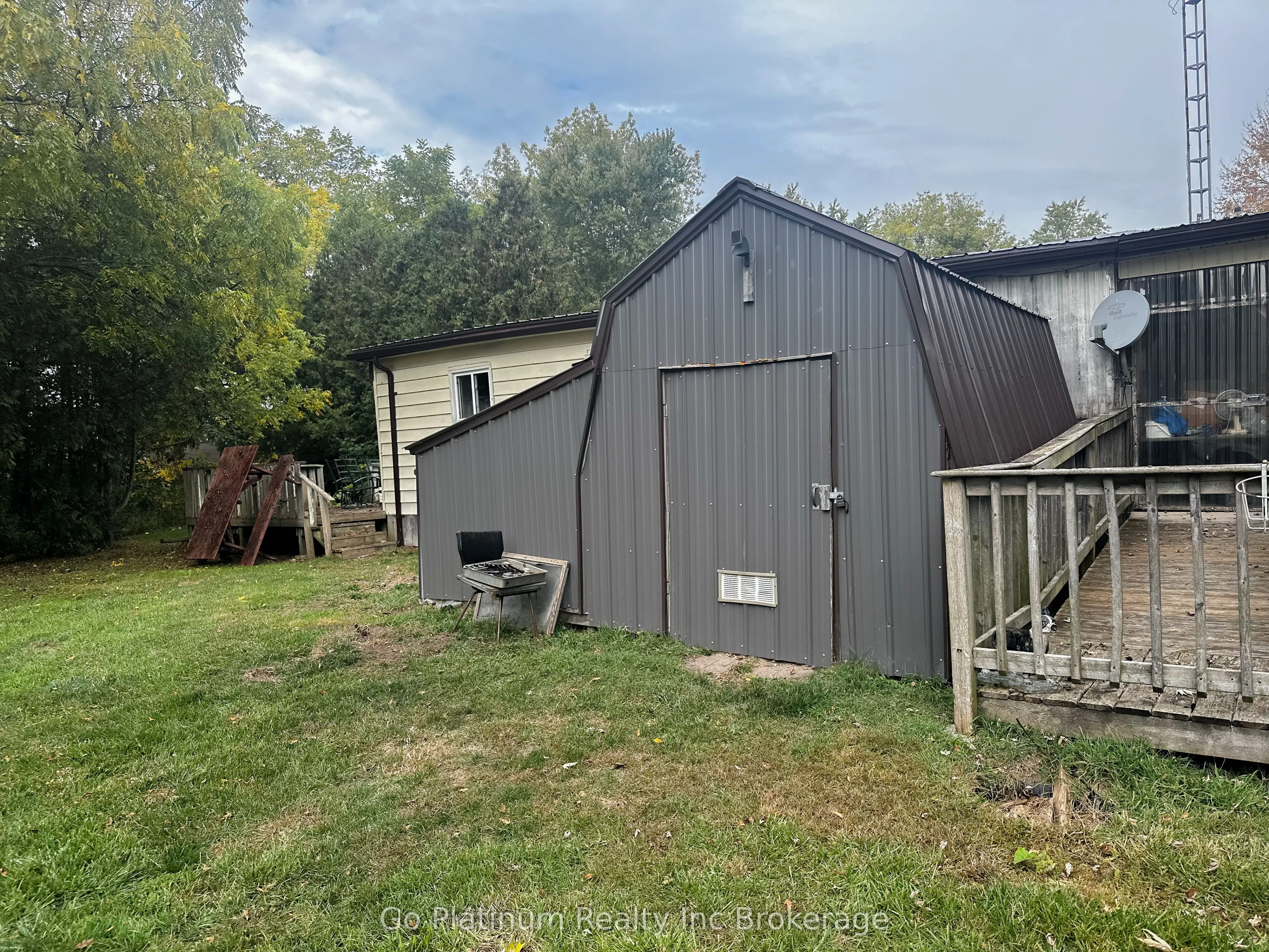 15 (45 Spruce Lane) Oak Lane