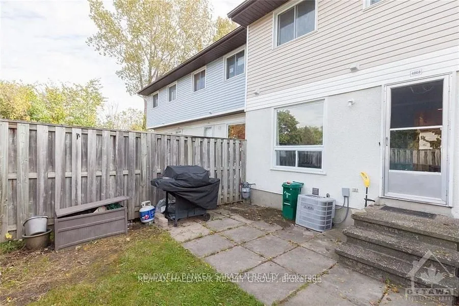 4868 Hendon Way, #10