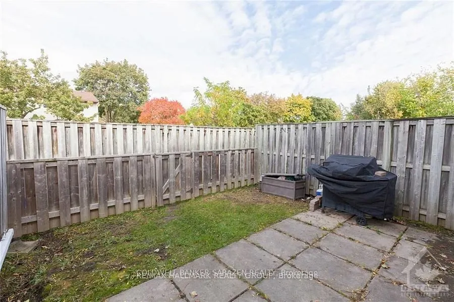 4868 Hendon Way, #10