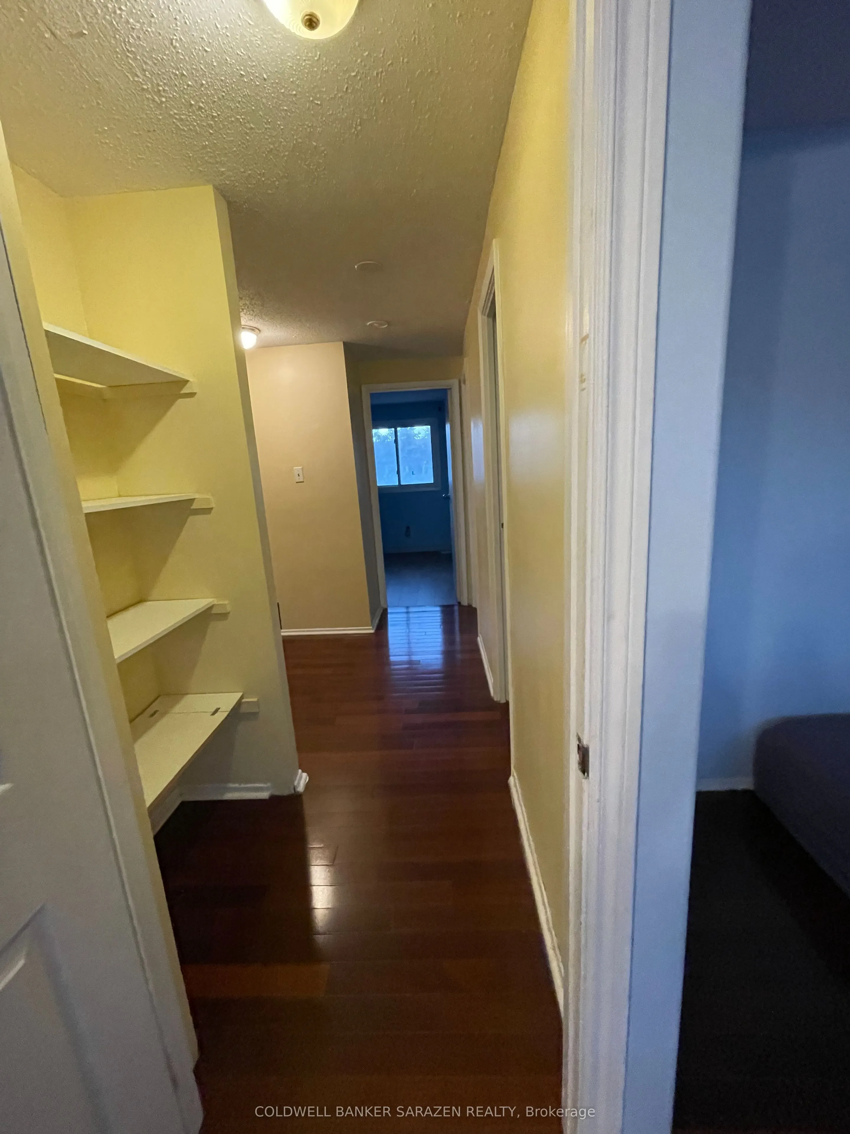 4868 Hendon Way, #10