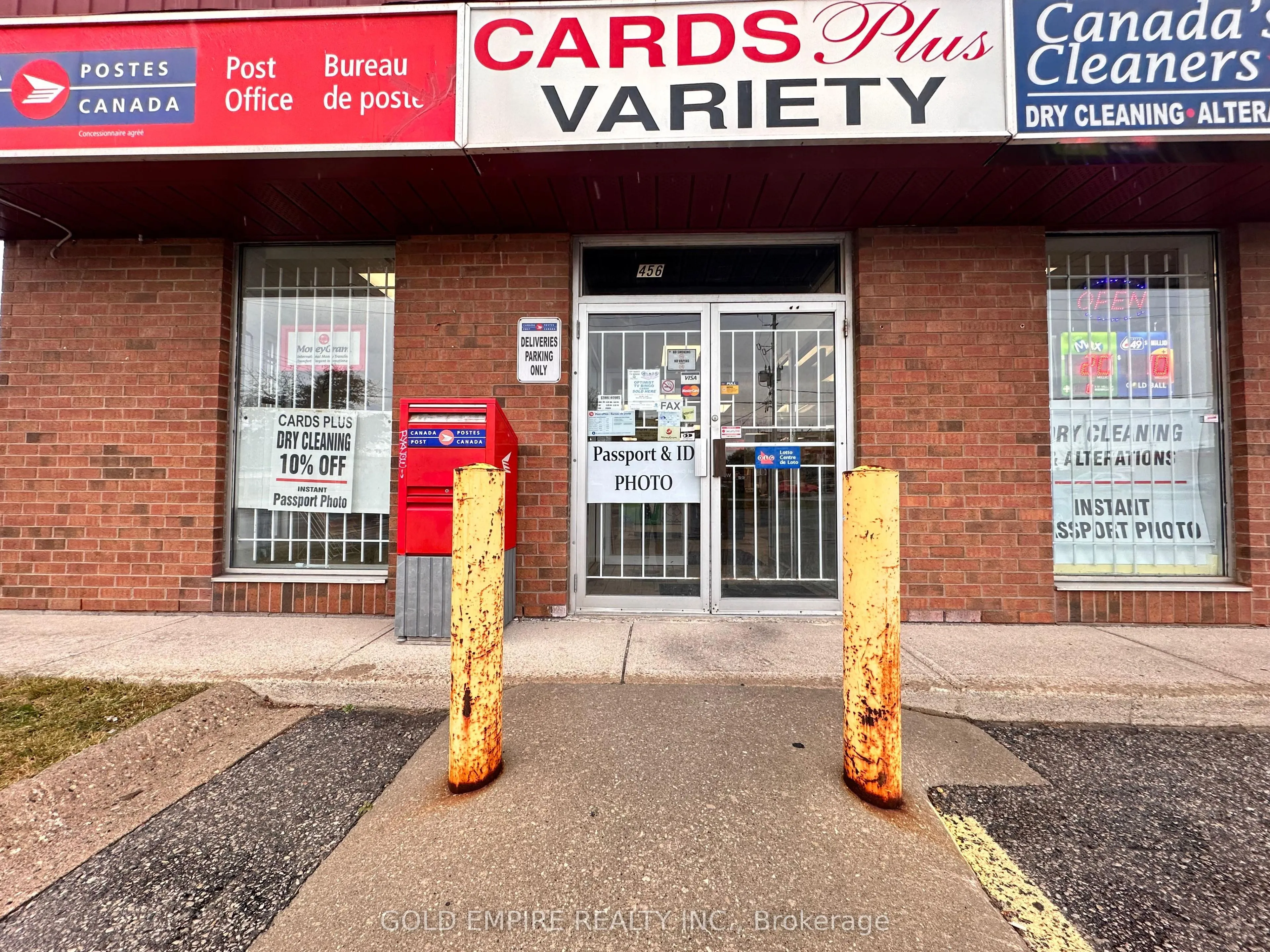 456 Wharncliffe Road S, #4
