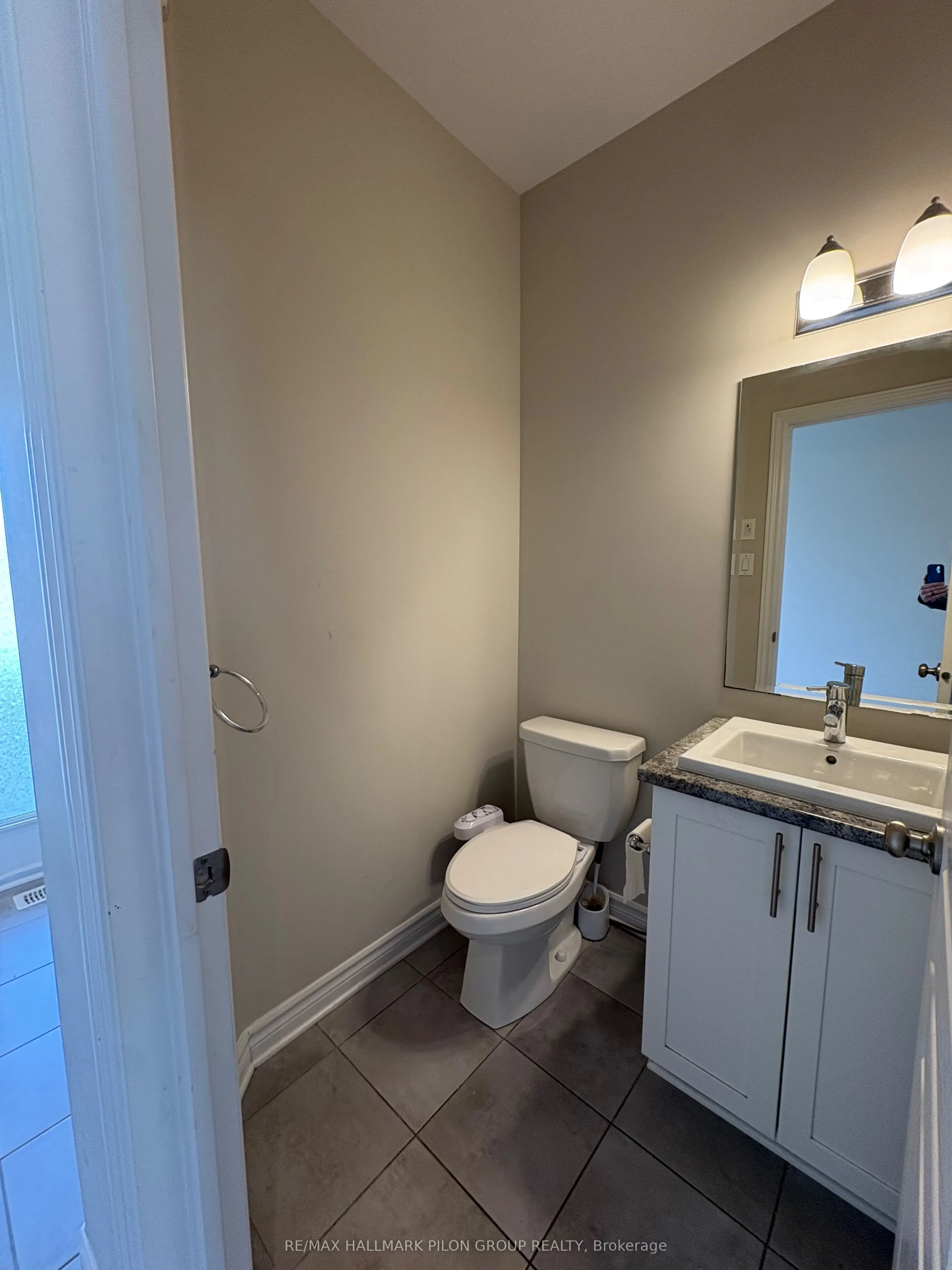 324 Rainrock Crescent