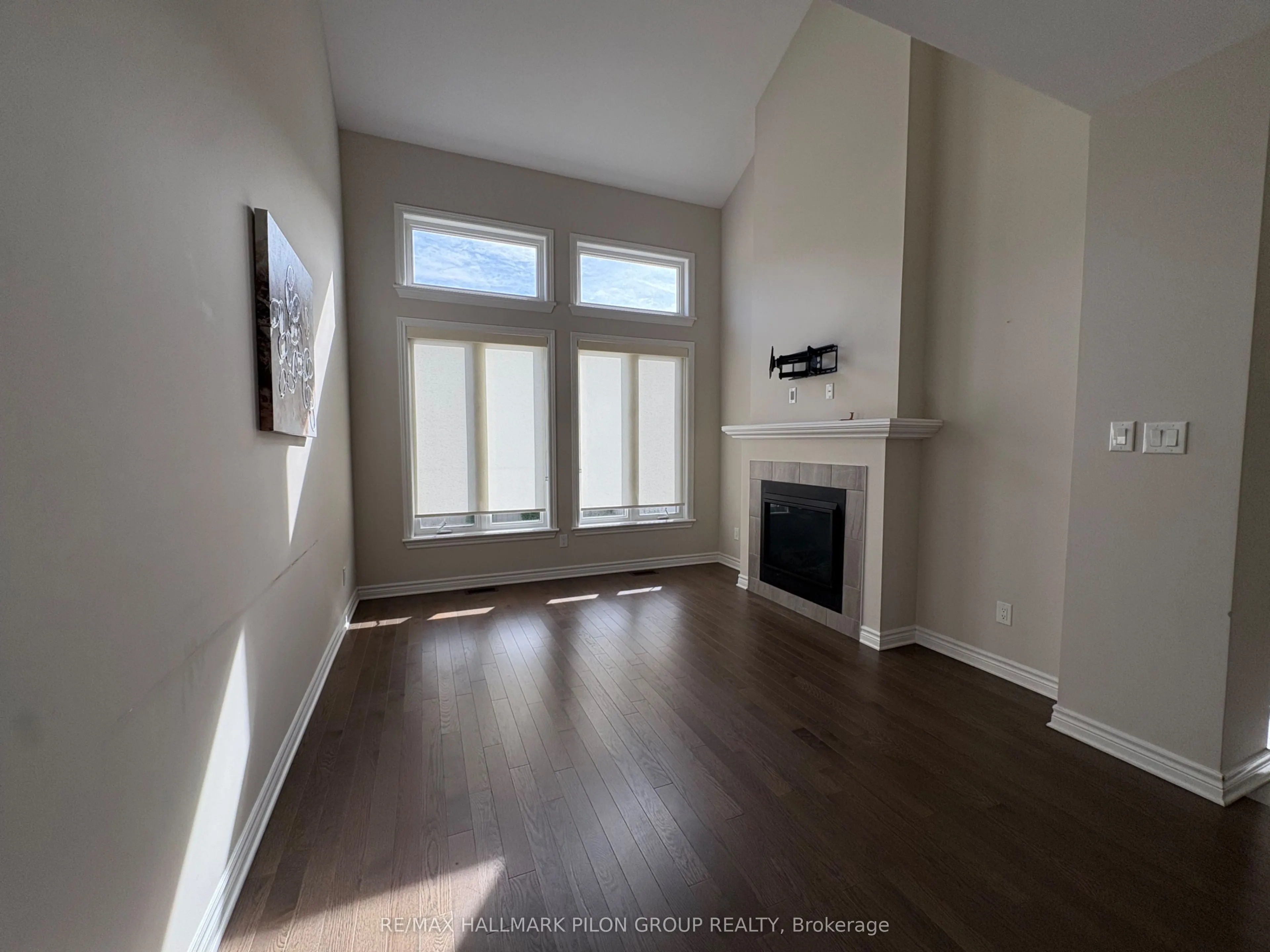 324 Rainrock Crescent