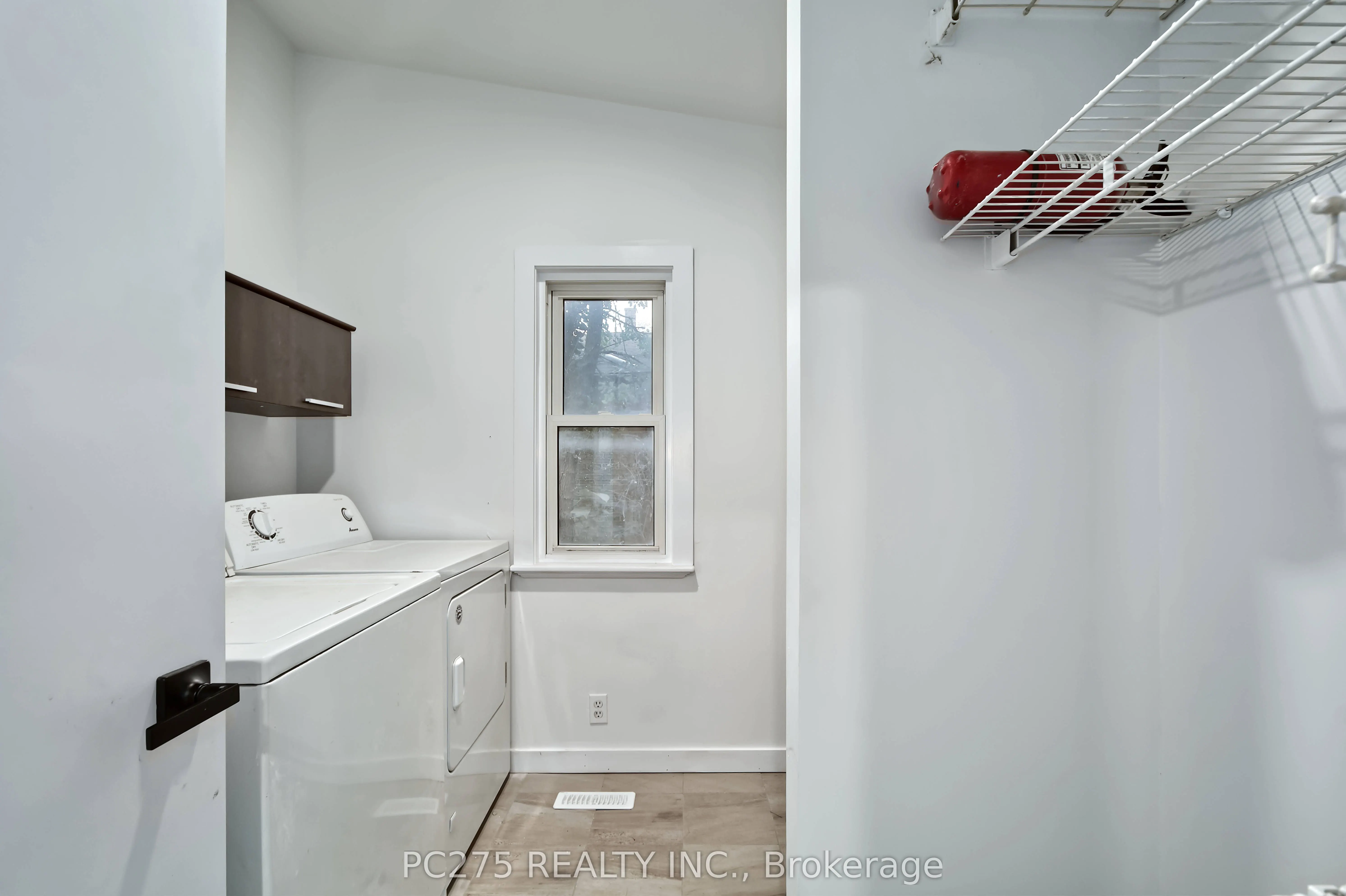 549 Quebec Street