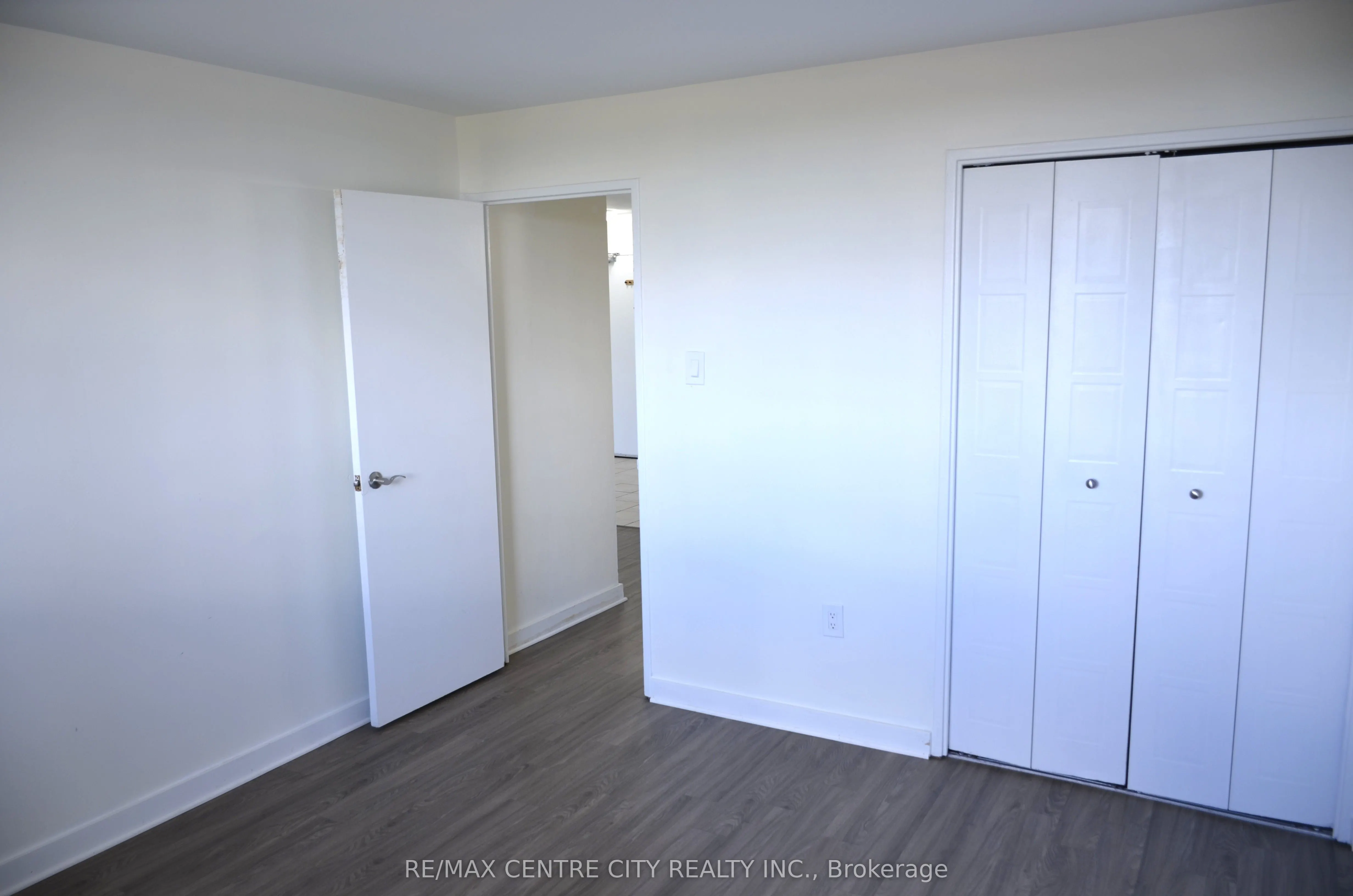 573 Mornington Avenue, #801