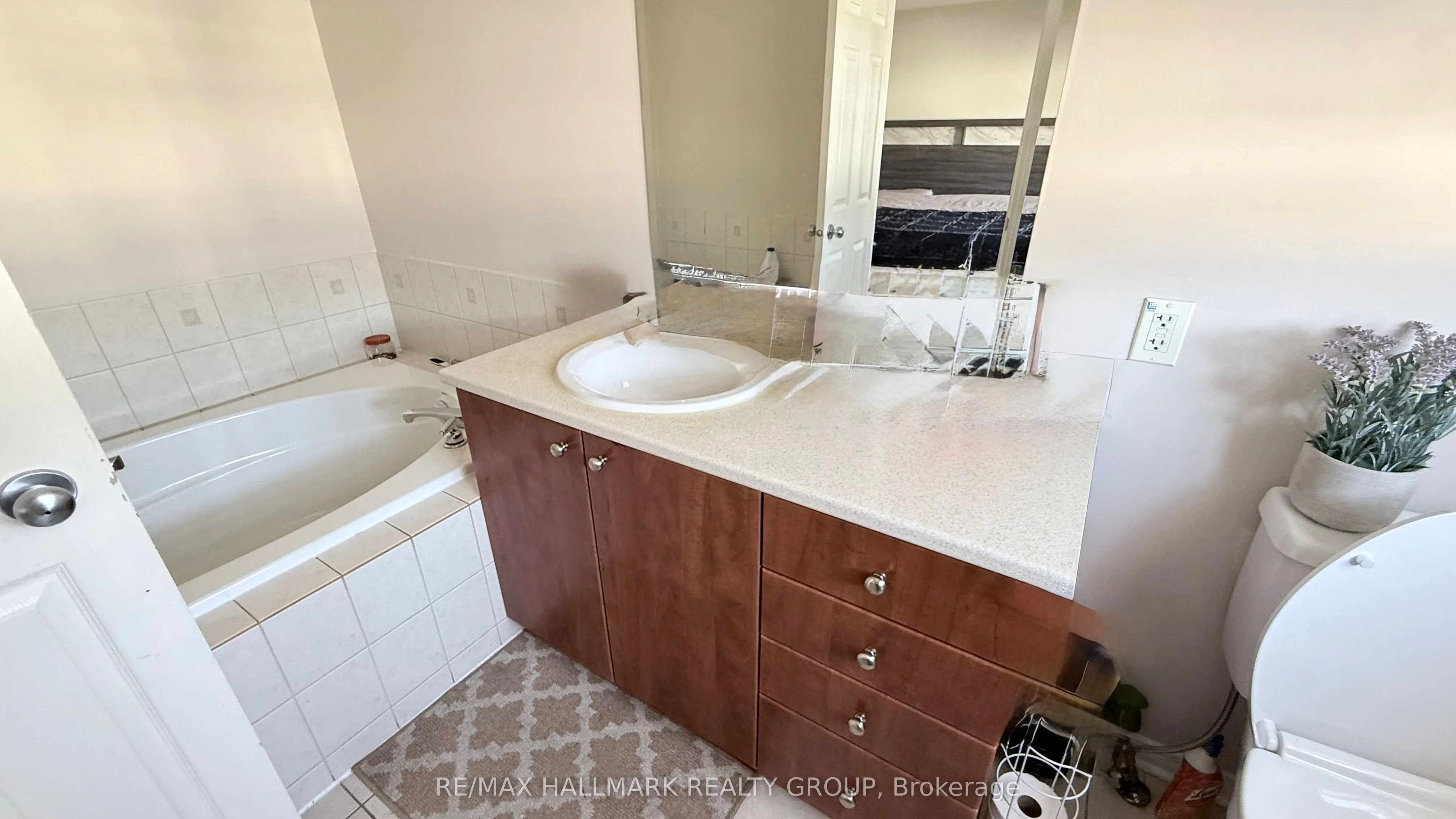 261 Monaco Place