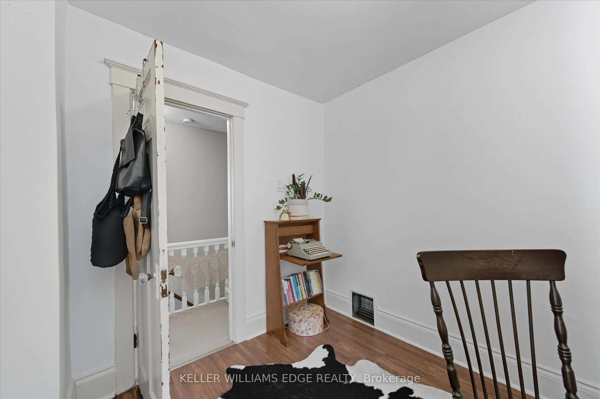163 Grosvenor Avenue N