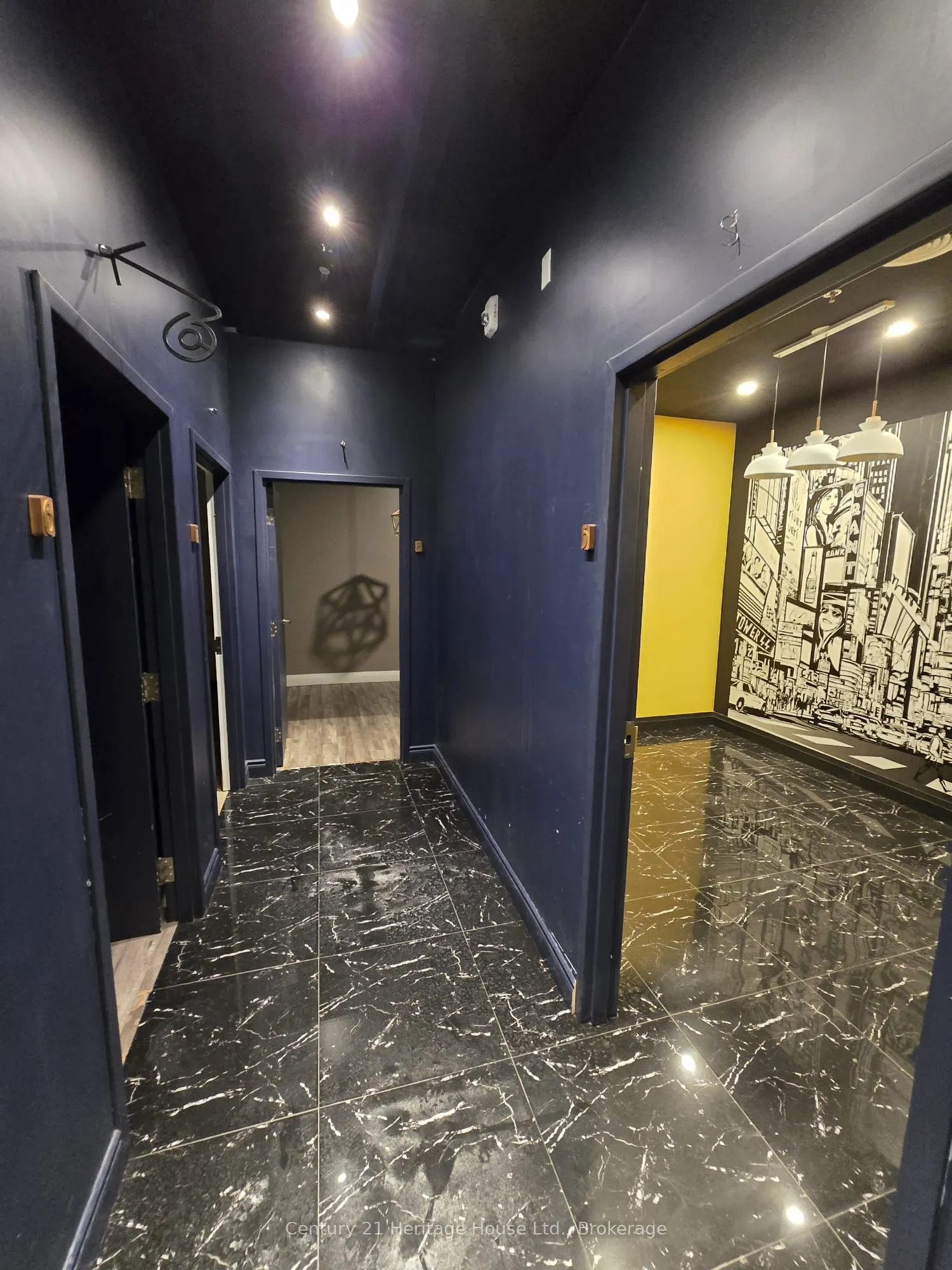 130 COLUMBIA Street W, #217