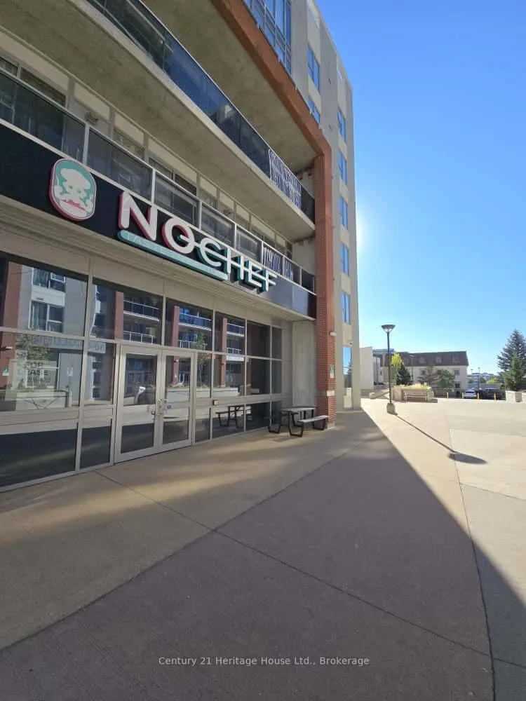 130 COLUMBIA Street W, #217