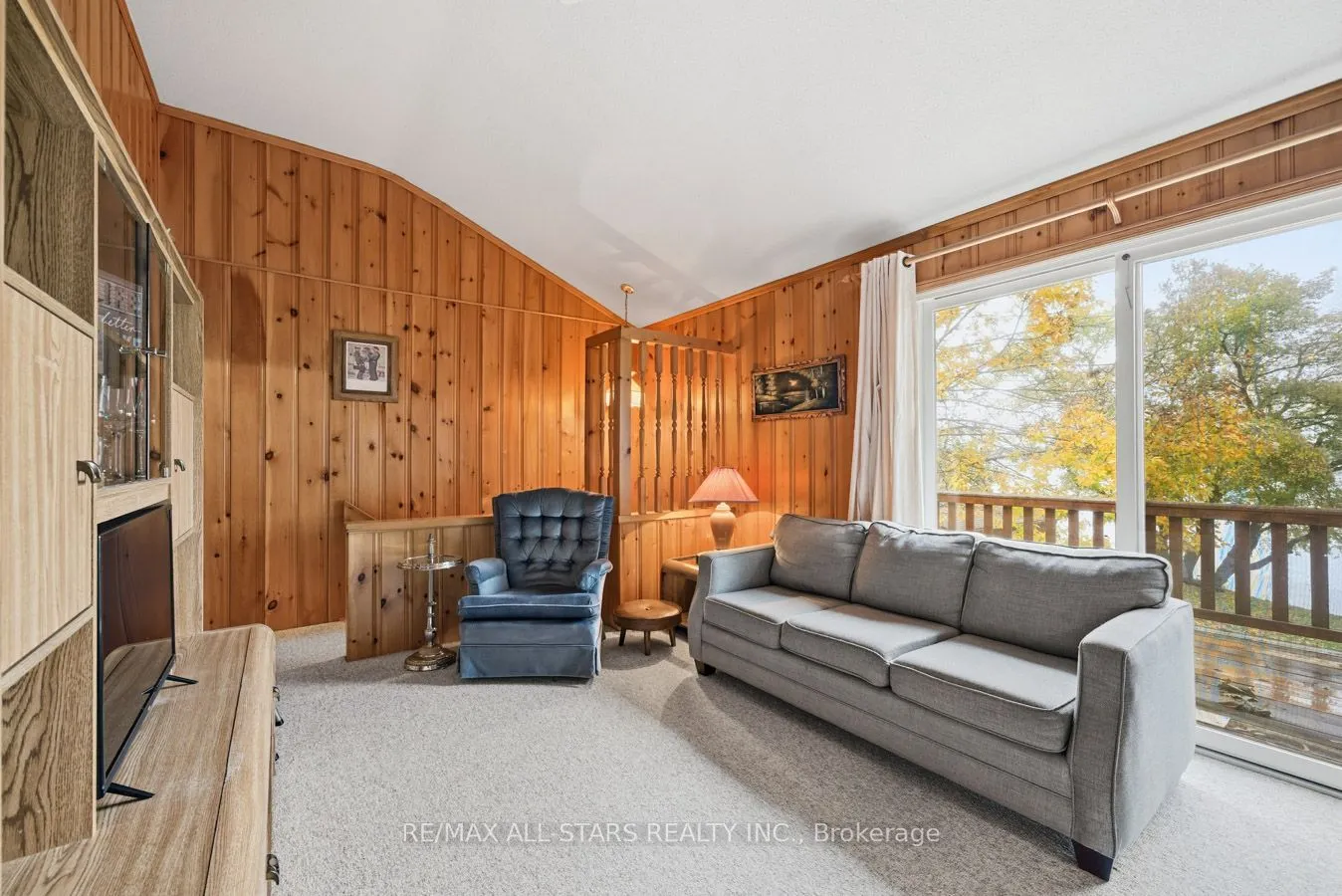 94 Plum Point Lane