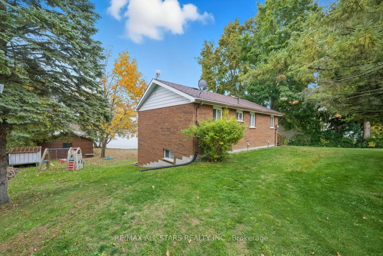 94 Plum Point Lane