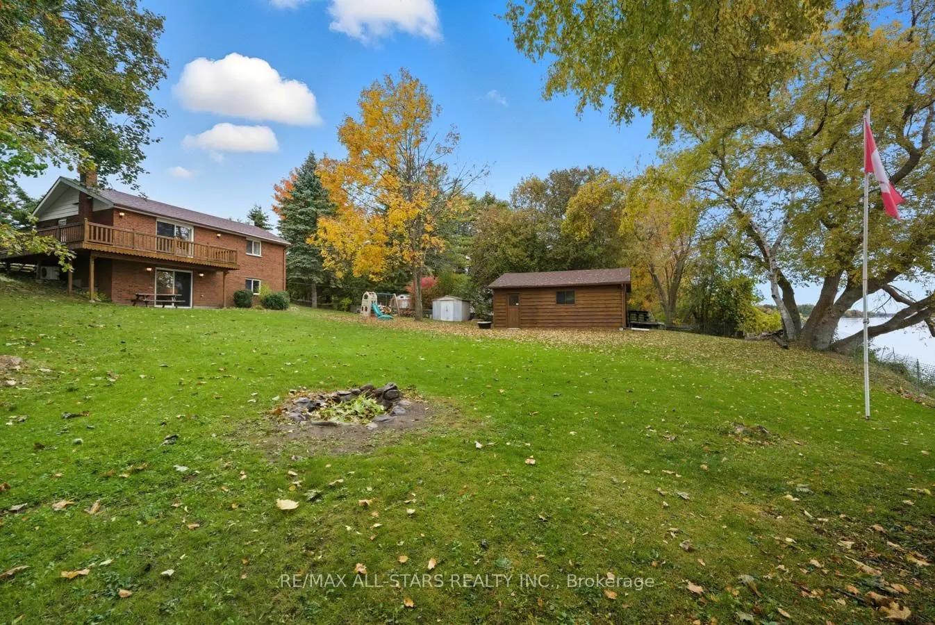 94 Plum Point Lane