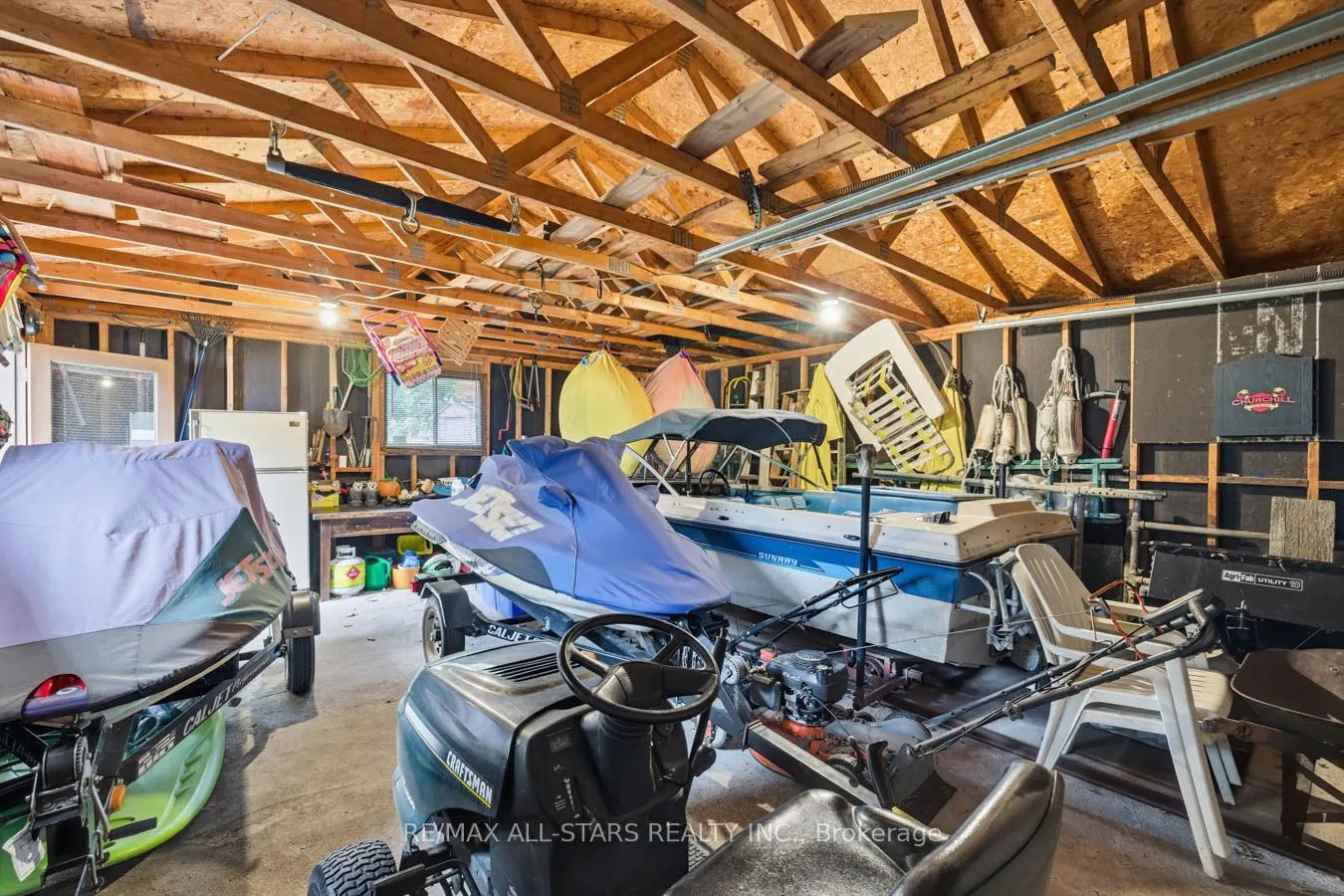 94 Plum Point Lane