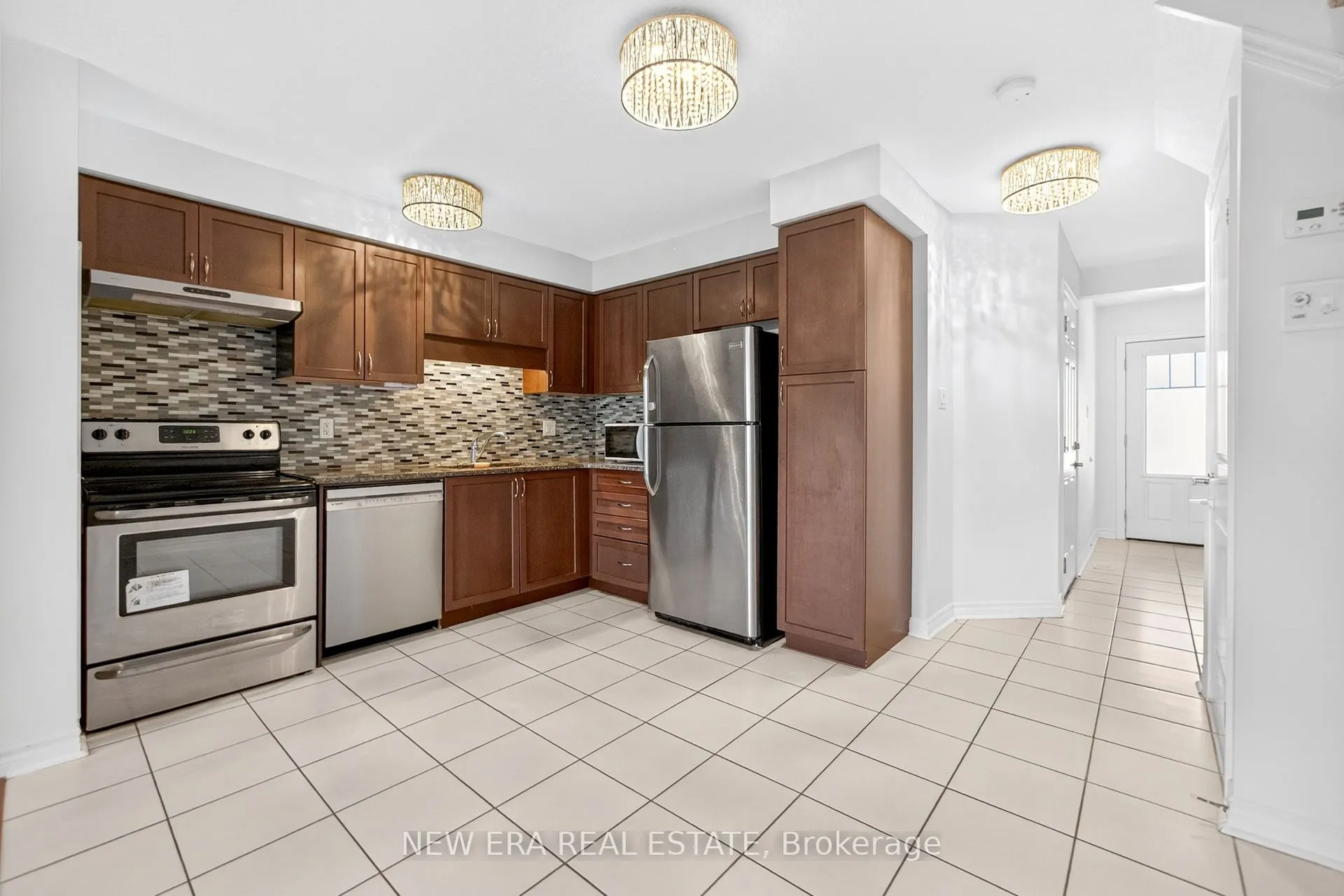 34 Arlington Crescent, #24