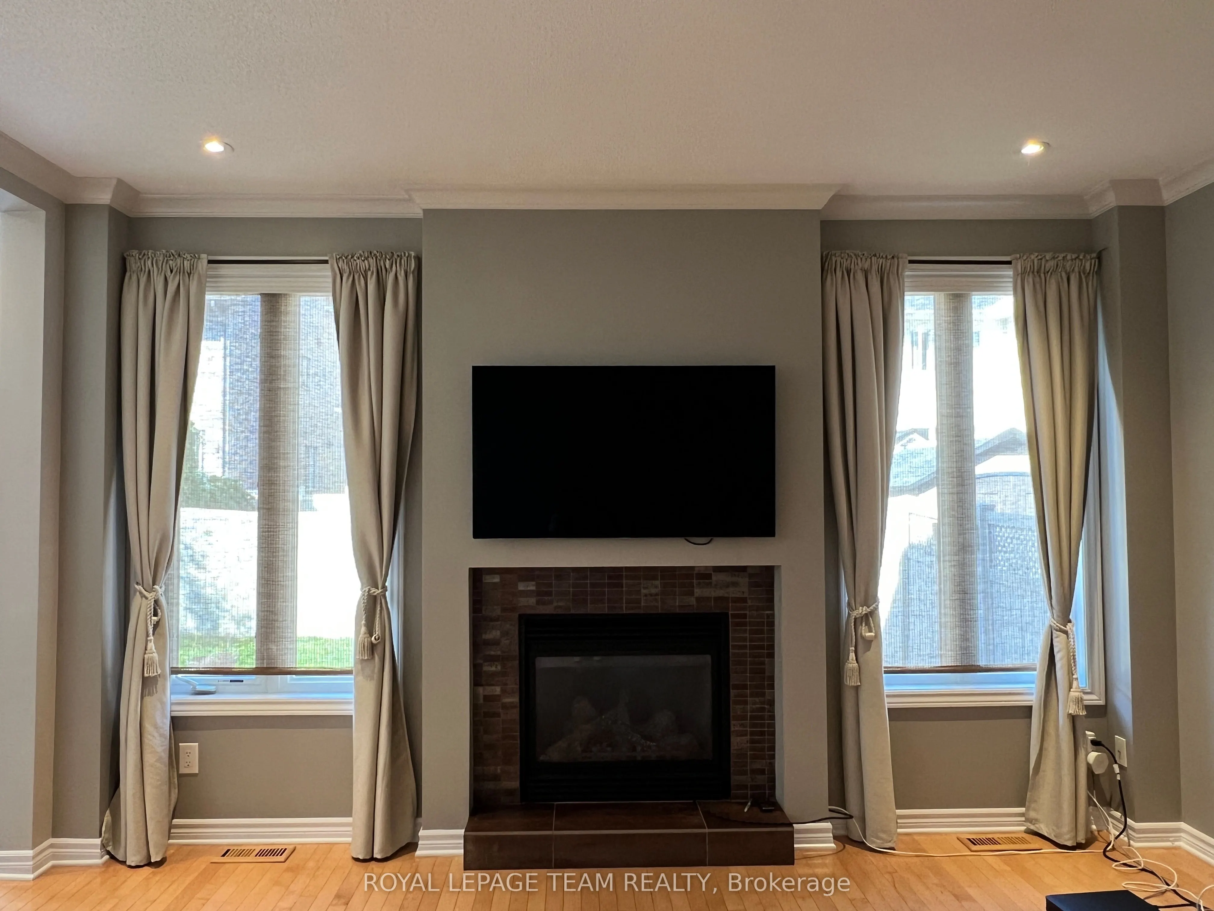 129 TAPESTRY Drive