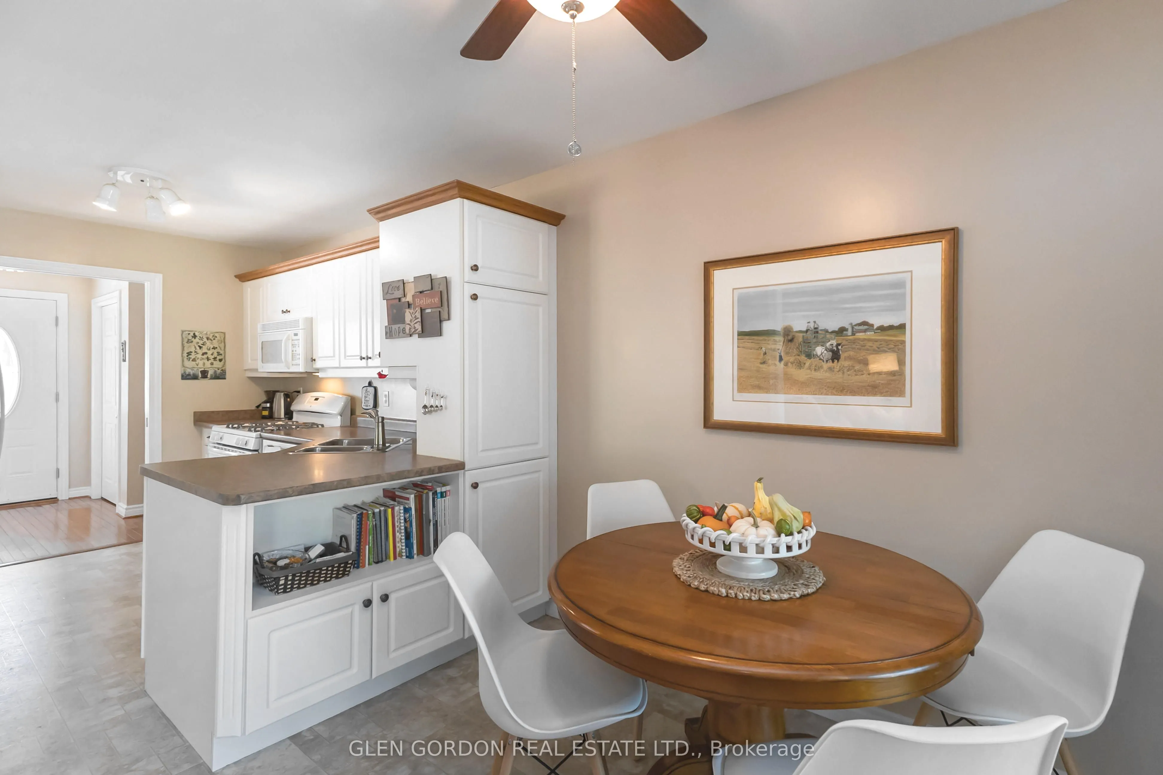 71 Parkview Crescent
