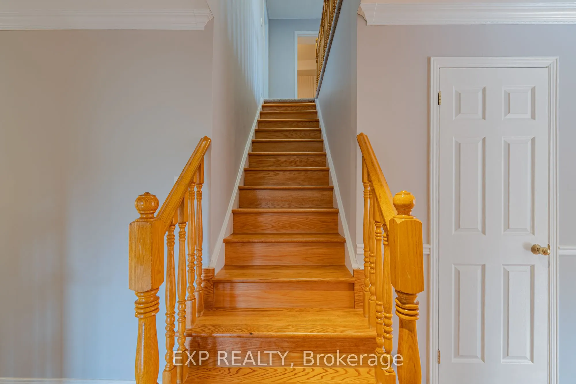 208 STRATAS Court, #208