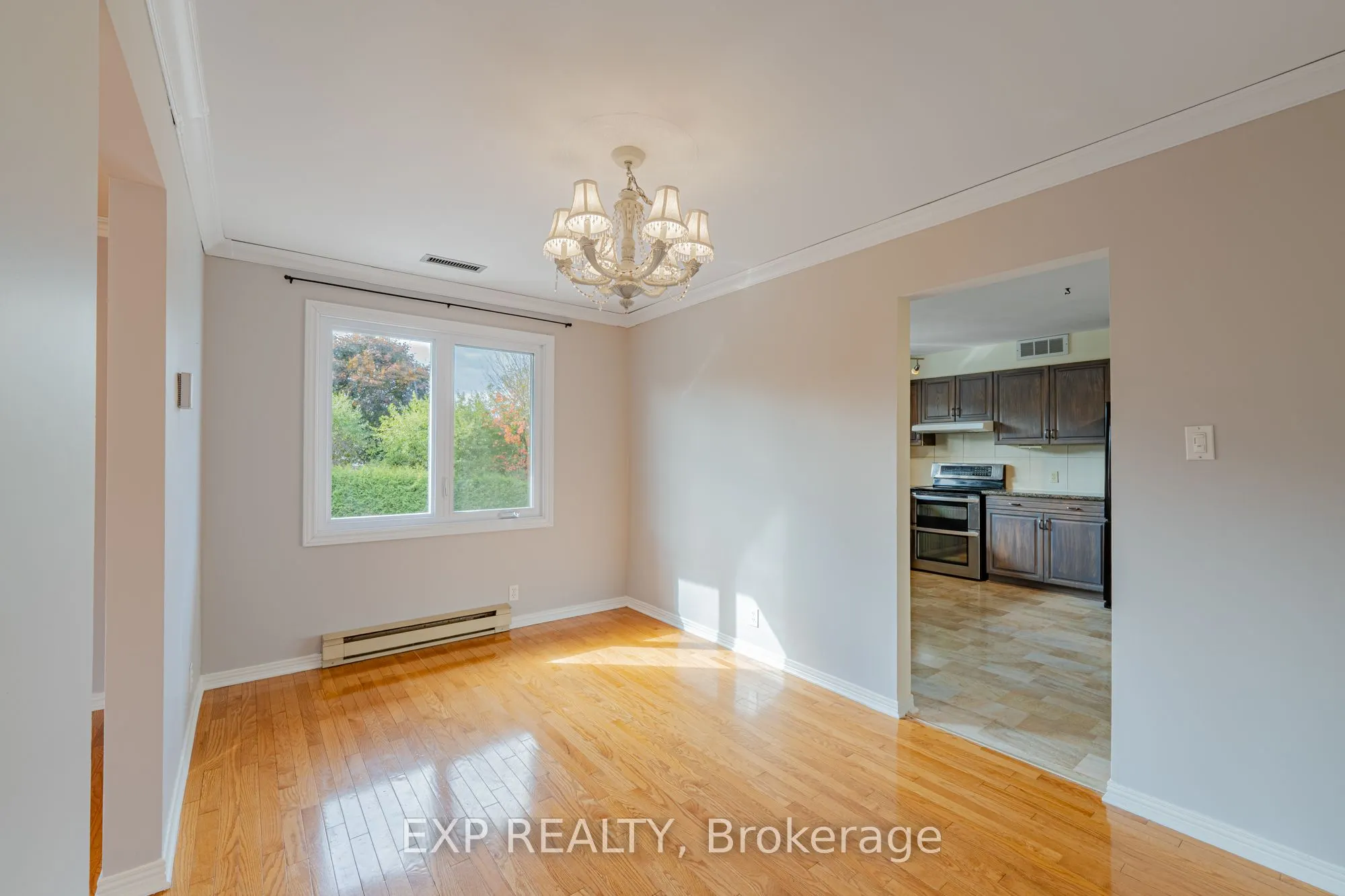 208 STRATAS Court, #208