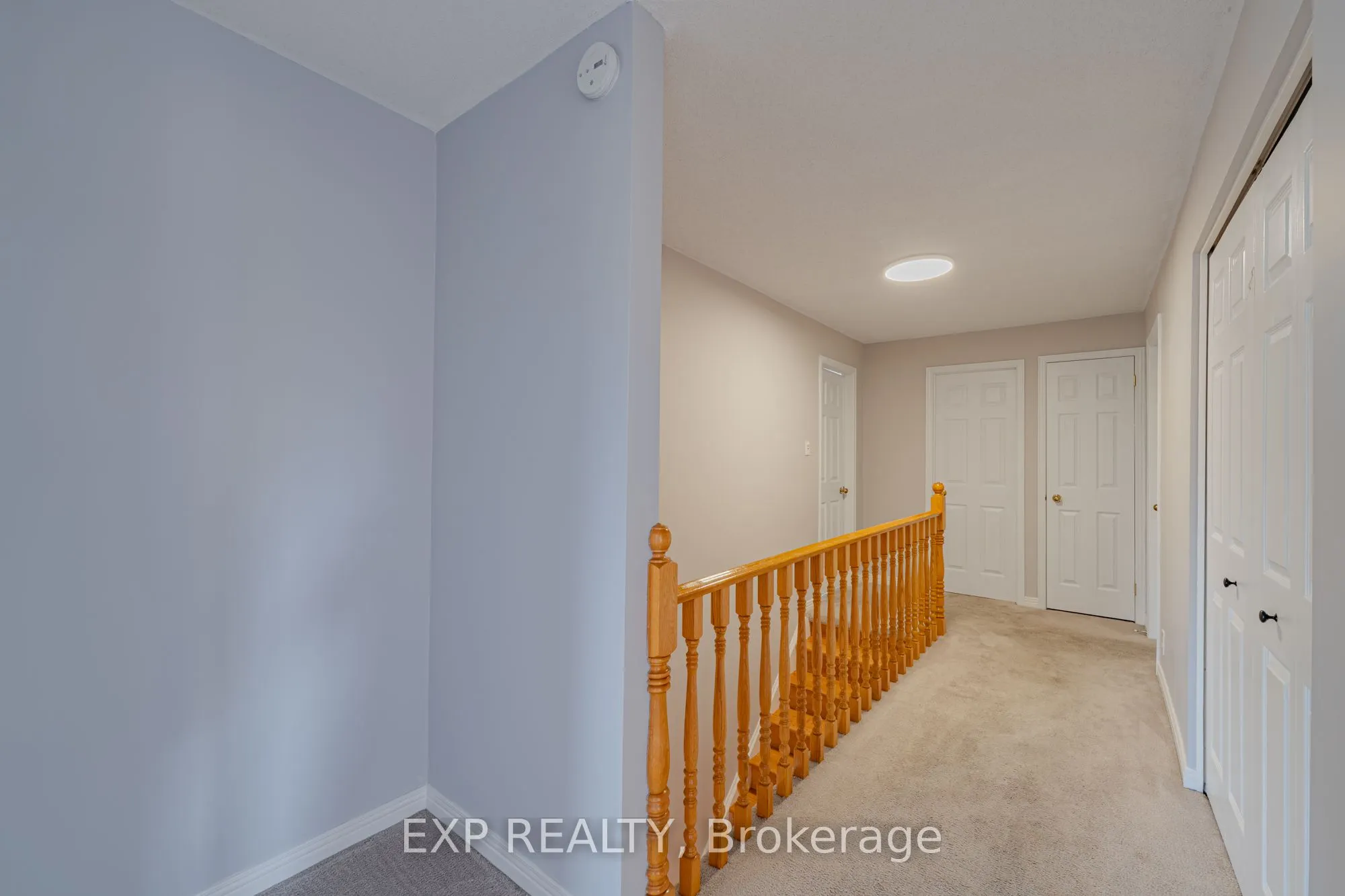 208 STRATAS Court, #208