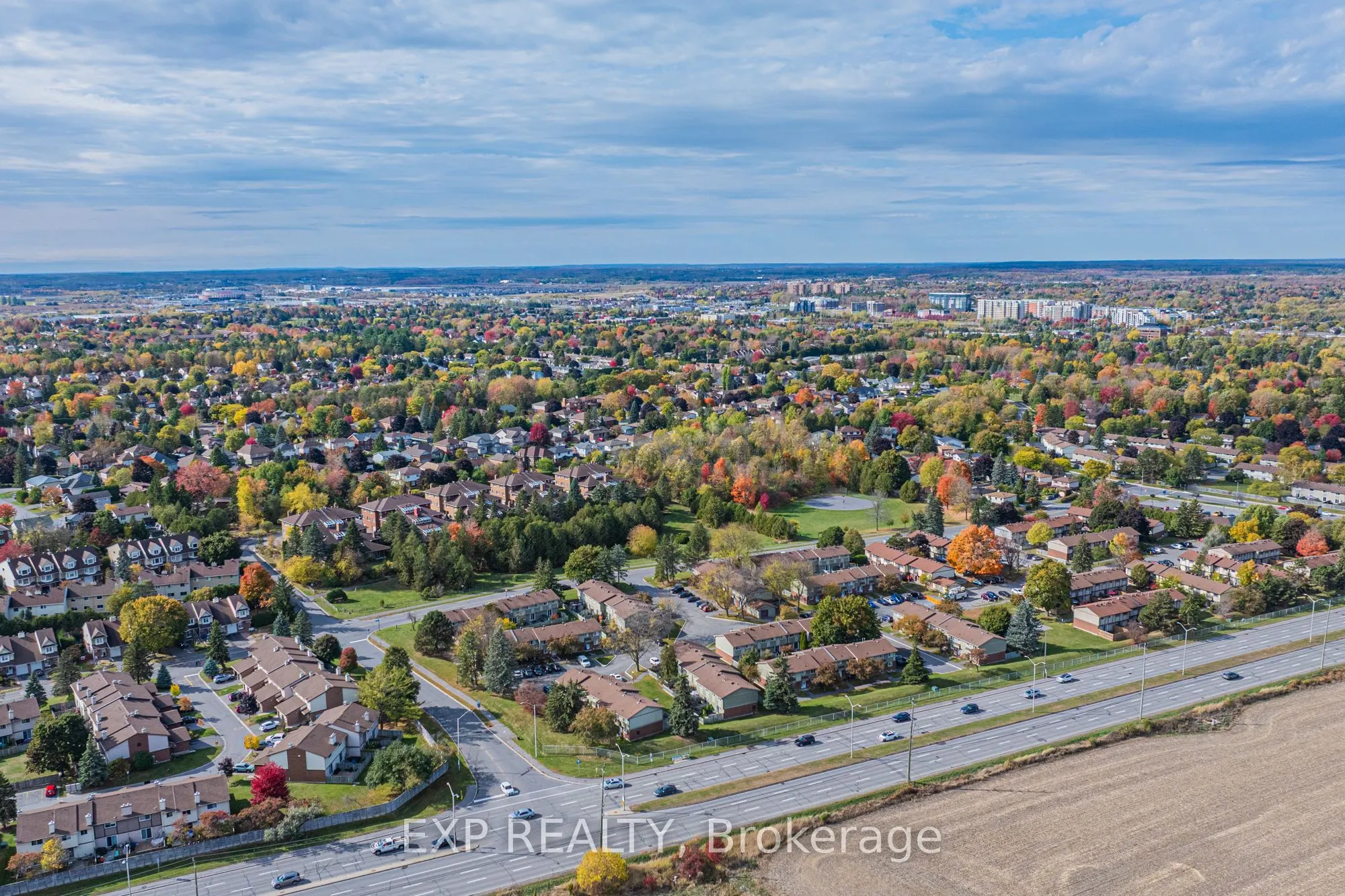 208 STRATAS Court, #208
