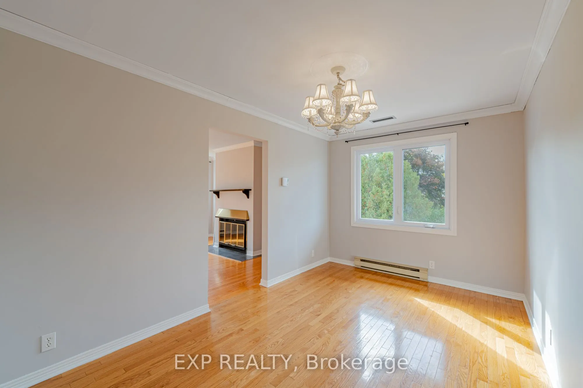 208 STRATAS Court, #208