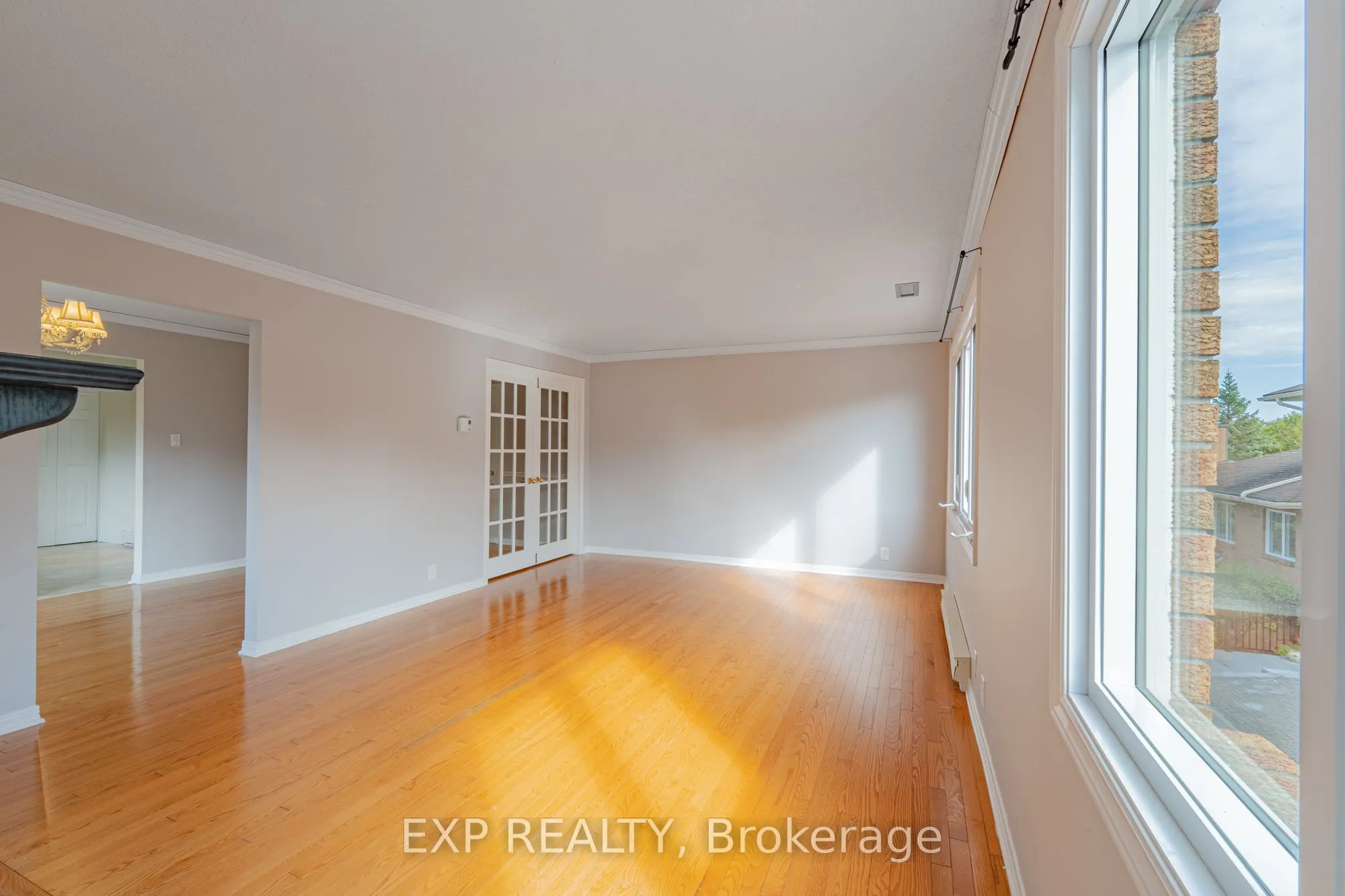 208 STRATAS Court, #208