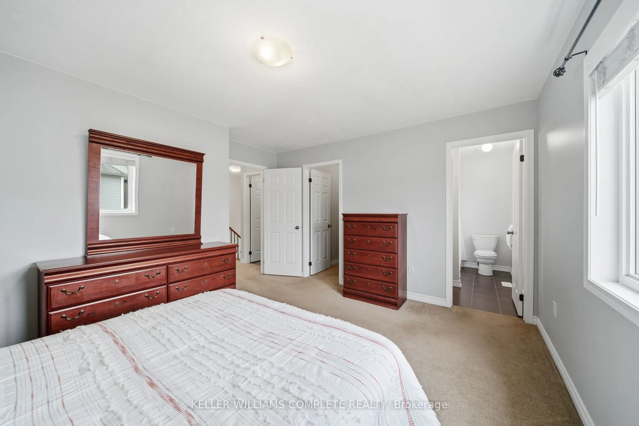 31 GOWLAND Drive