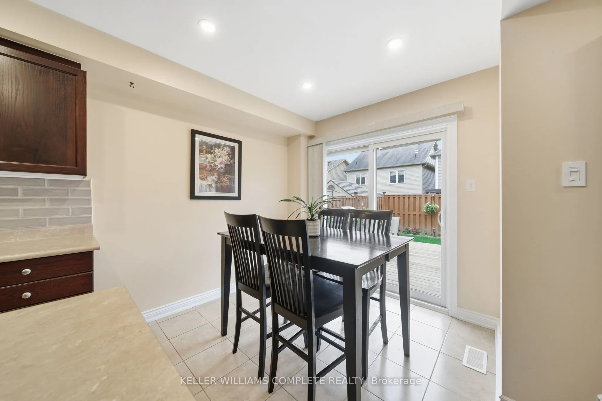 31 GOWLAND Drive