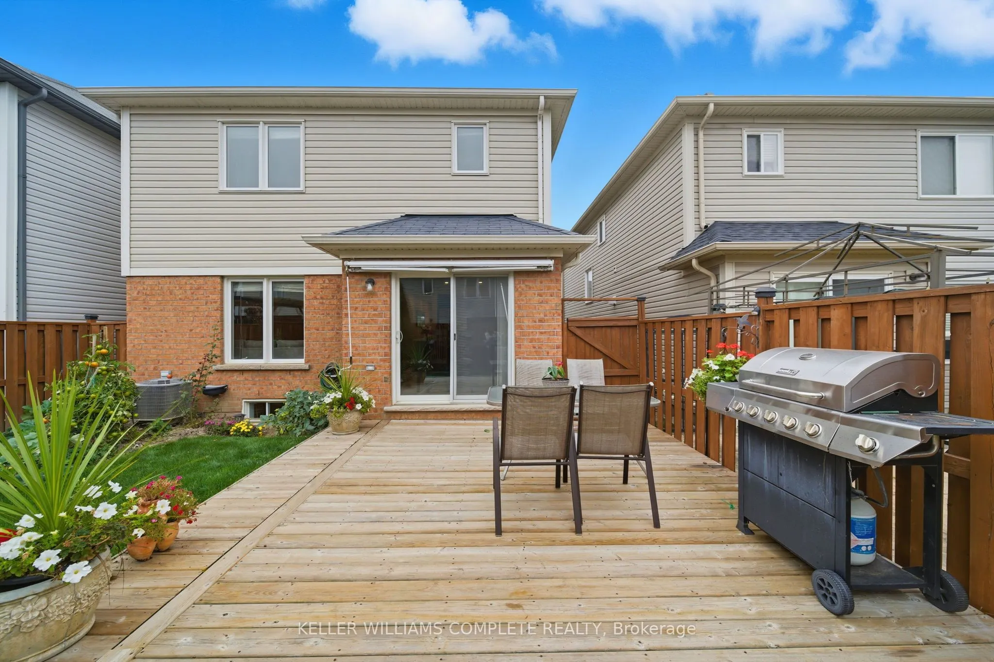 31 GOWLAND Drive