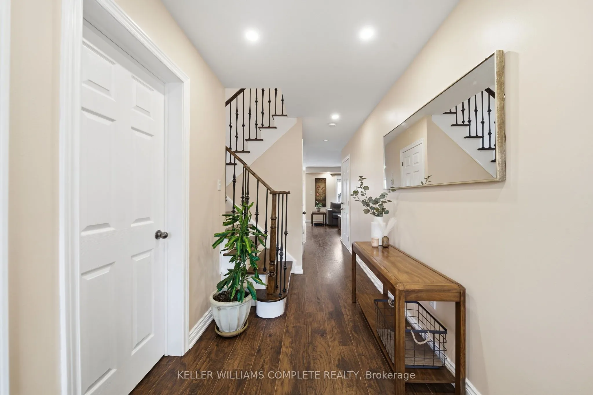 31 GOWLAND Drive