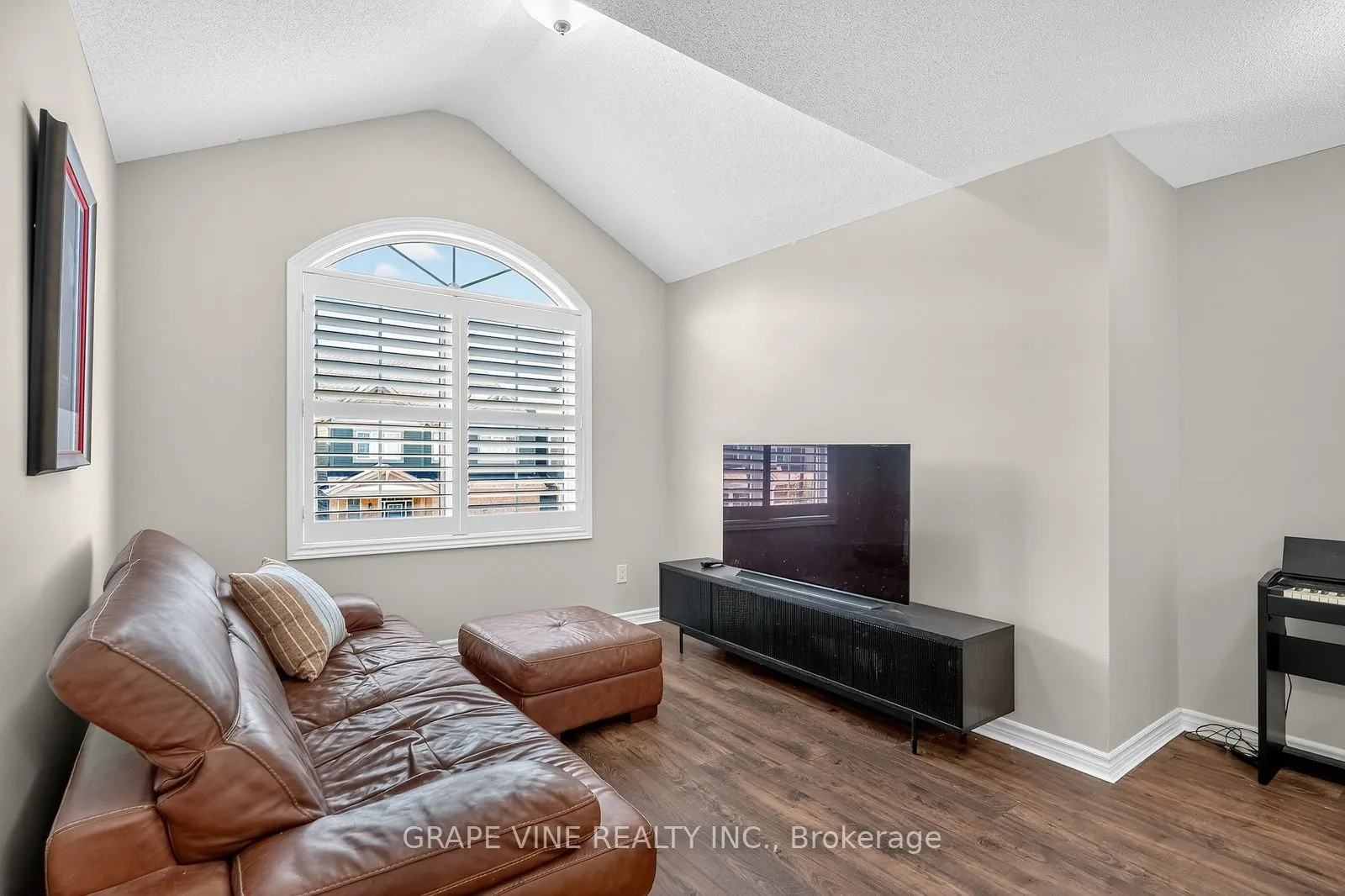 72 Remora Way