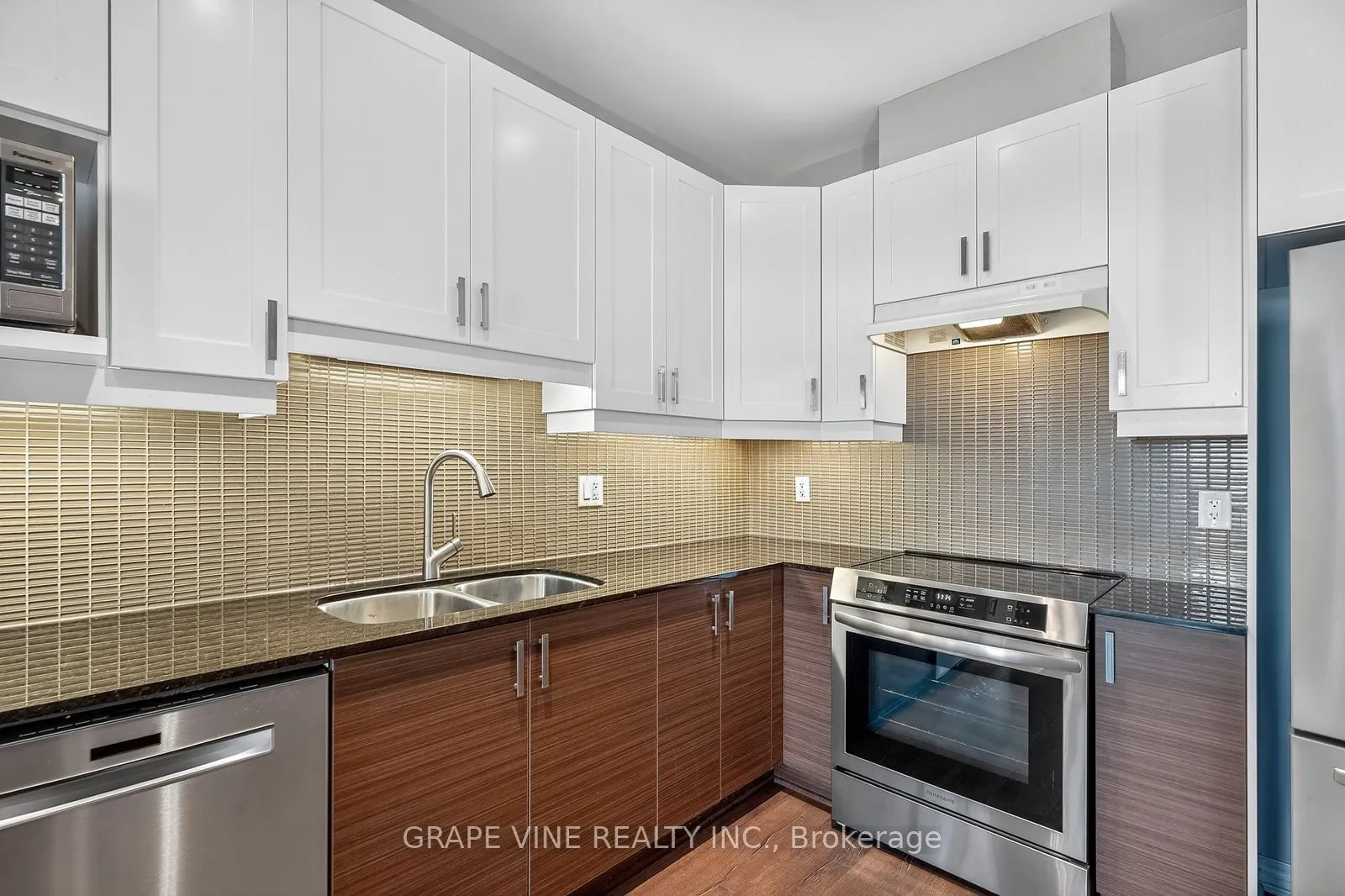 72 Remora Way