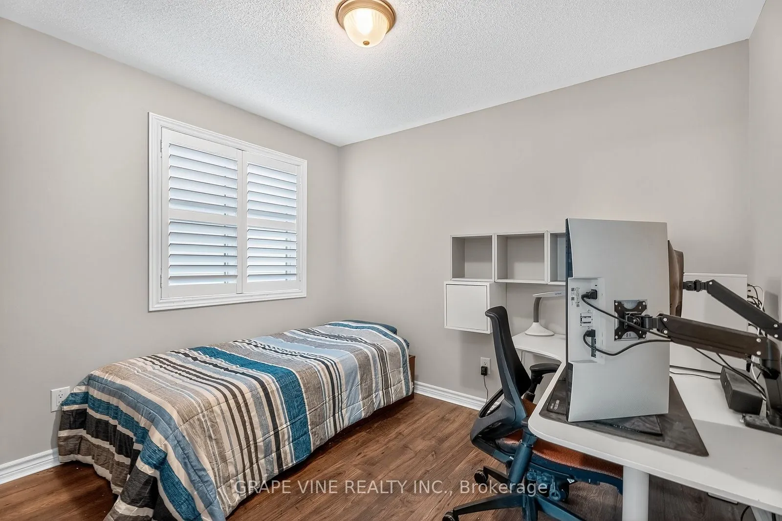 72 Remora Way