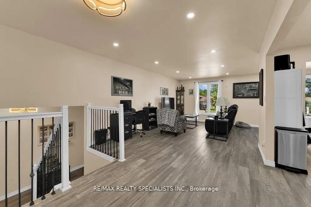 3195 Conservation Drive W