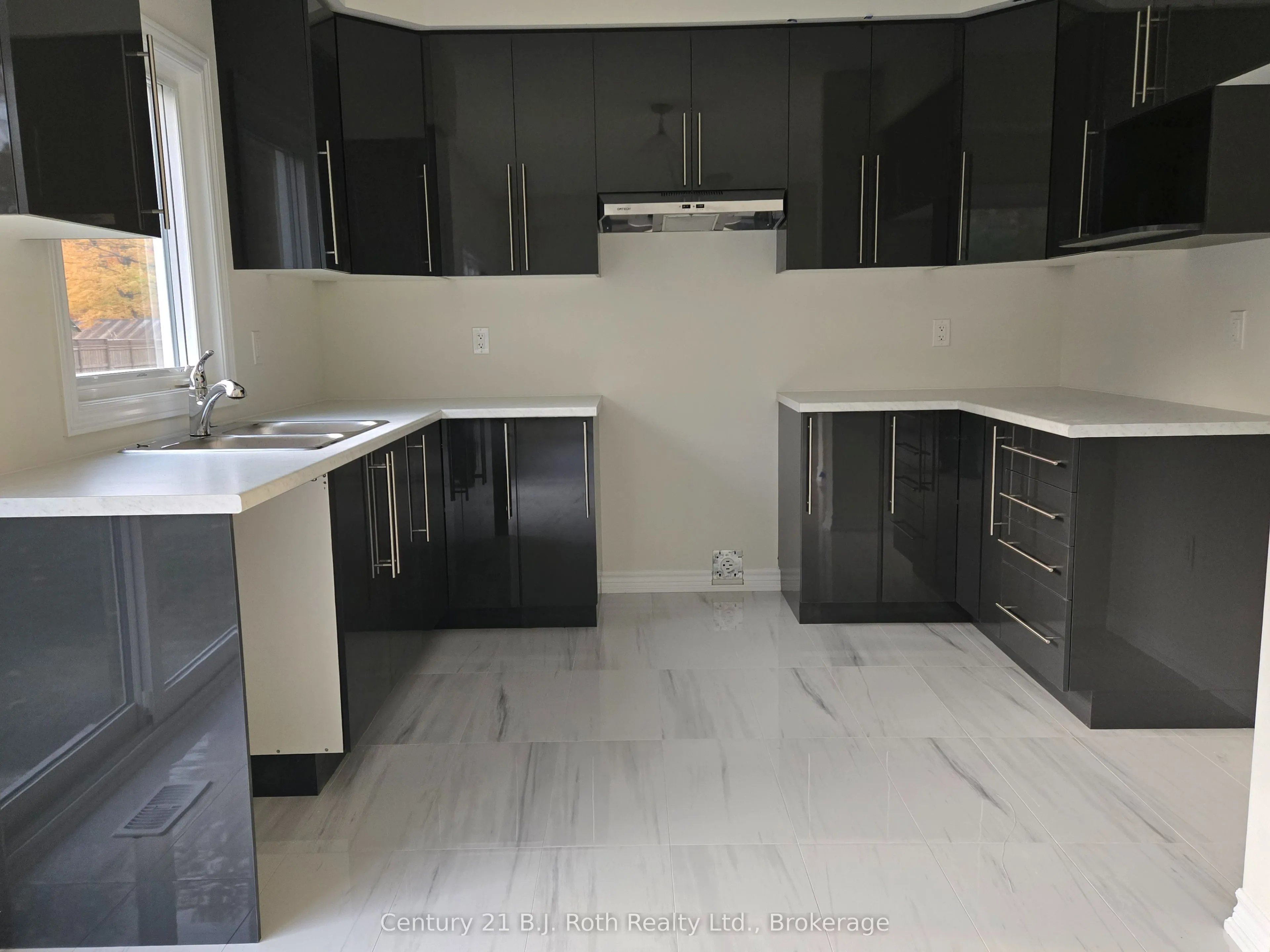 115 Beechwood Forest Lane