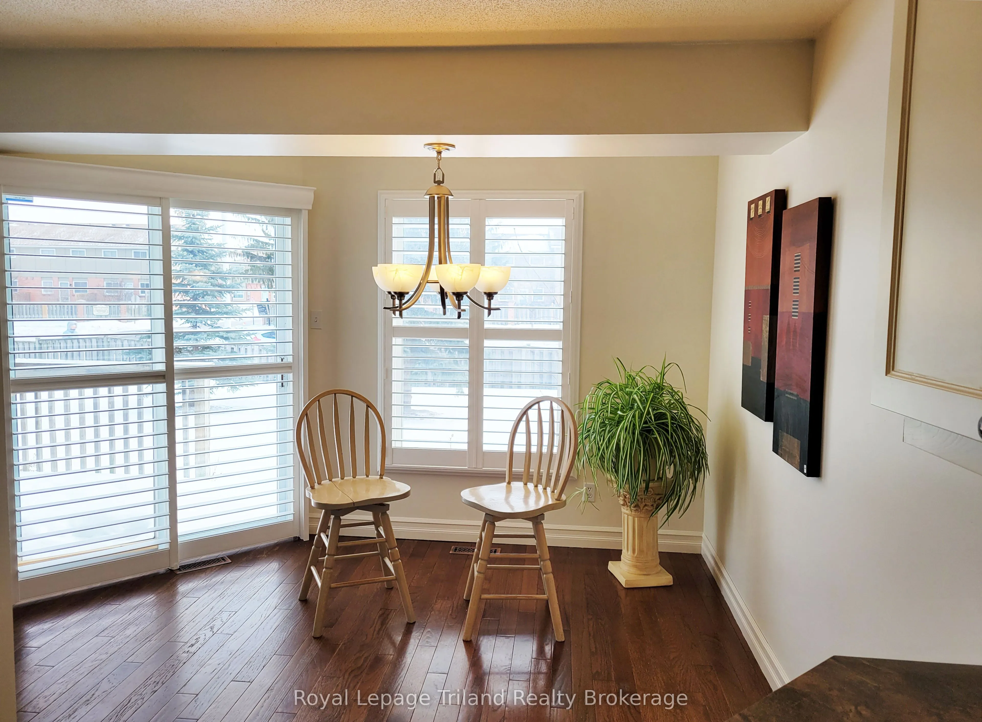 395 Springbank Avenue N, #Unit 5