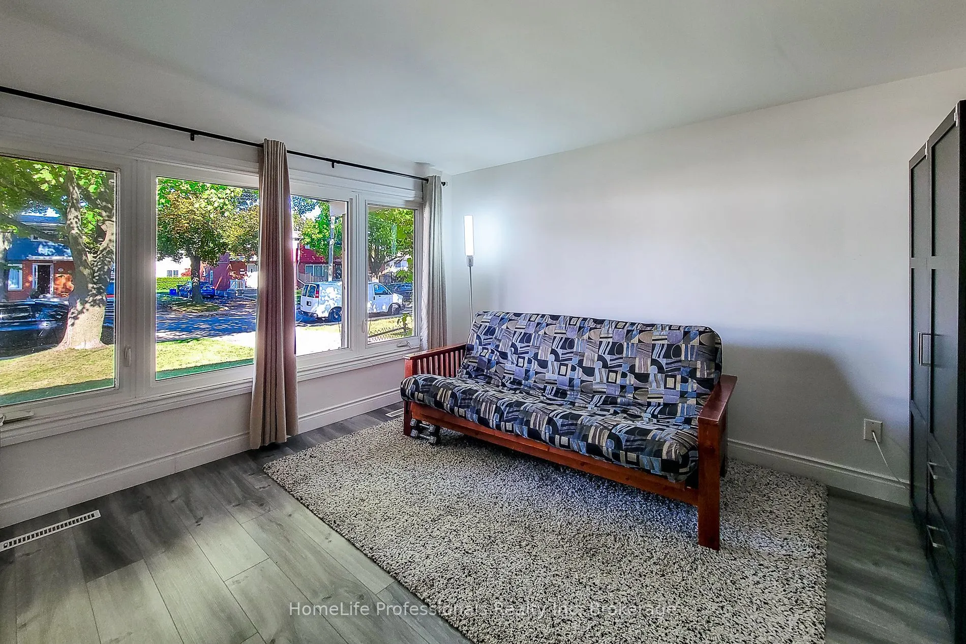 14 Ronaldshay Avenue