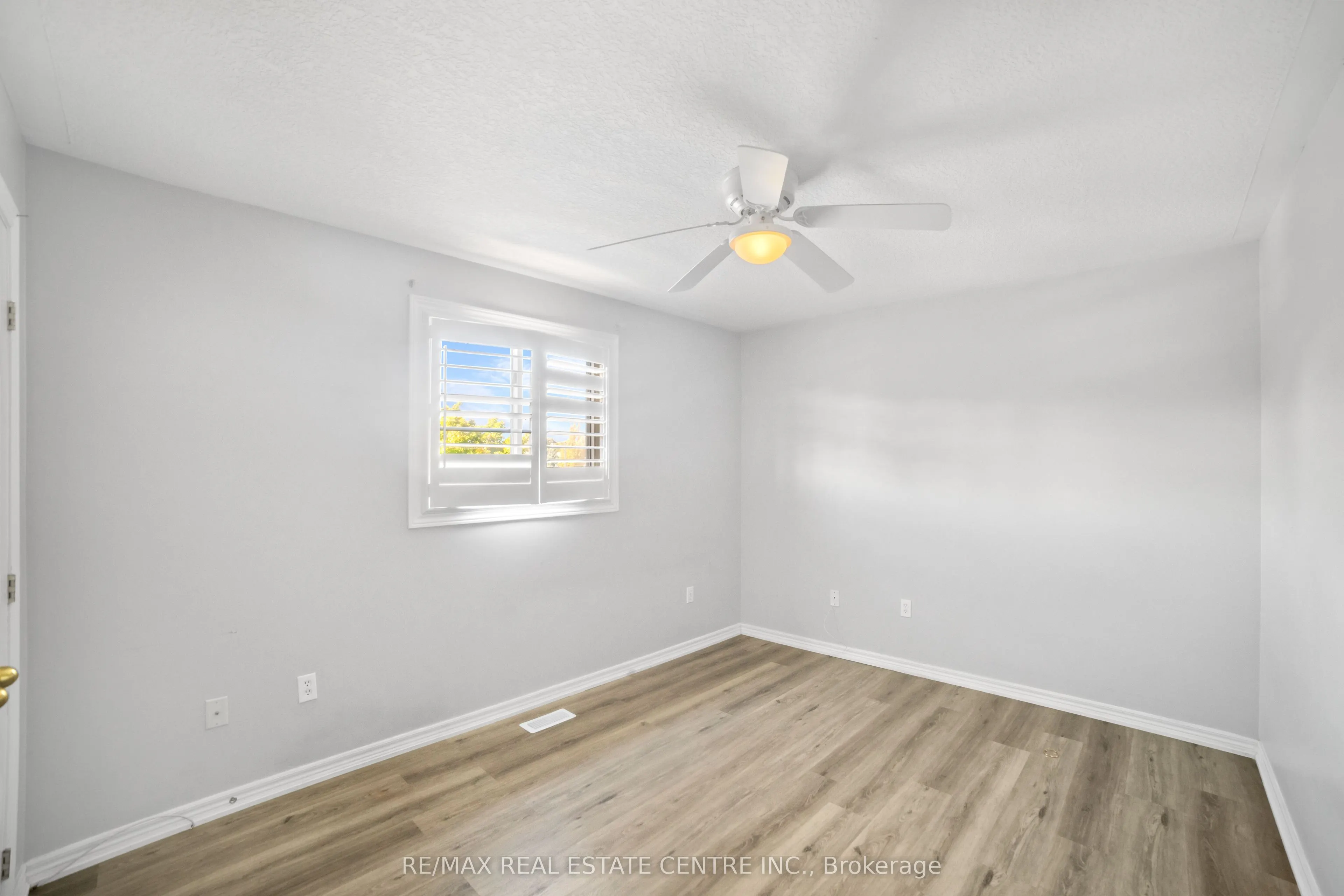 170 Southbrook Drive W