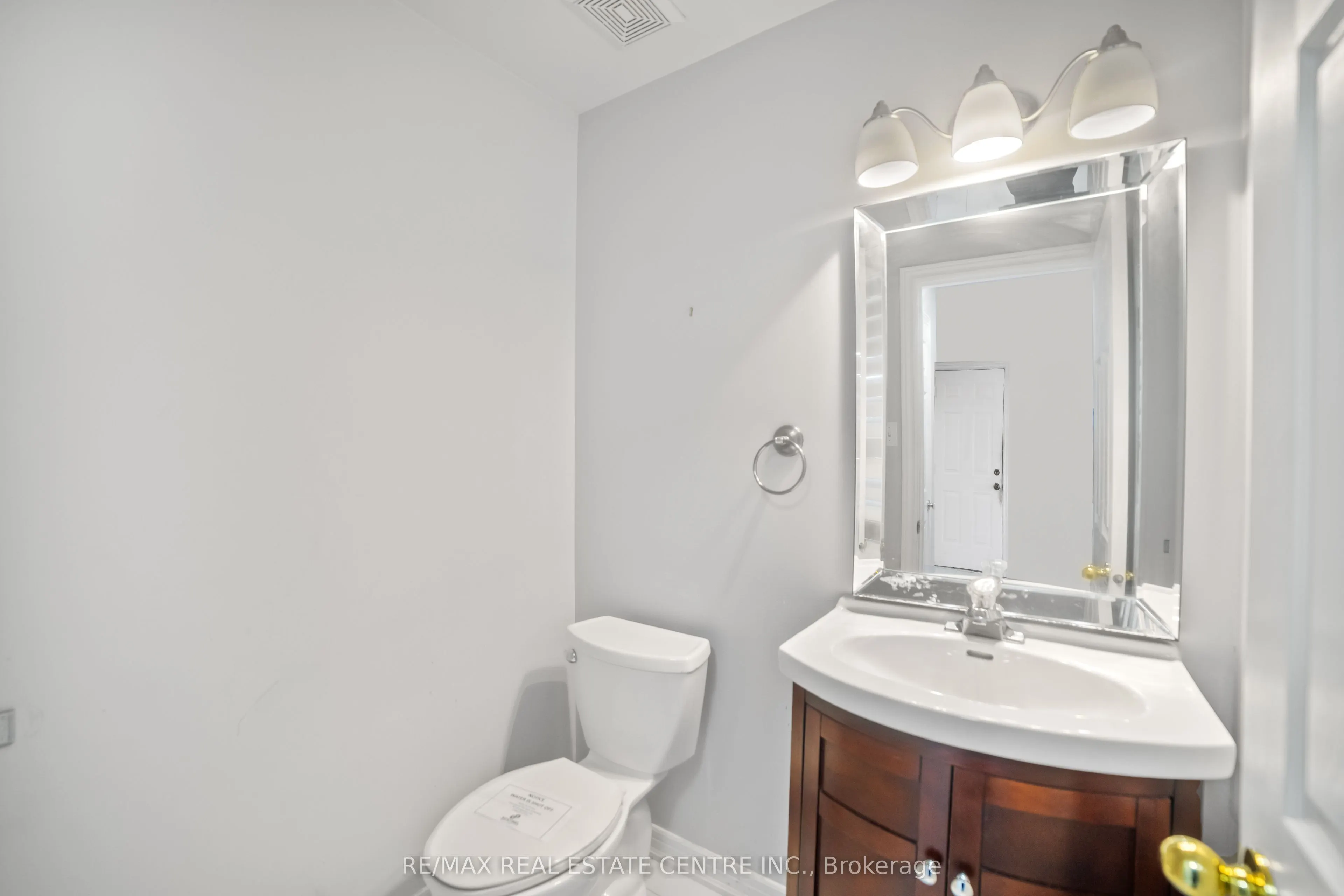 170 Southbrook Drive W
